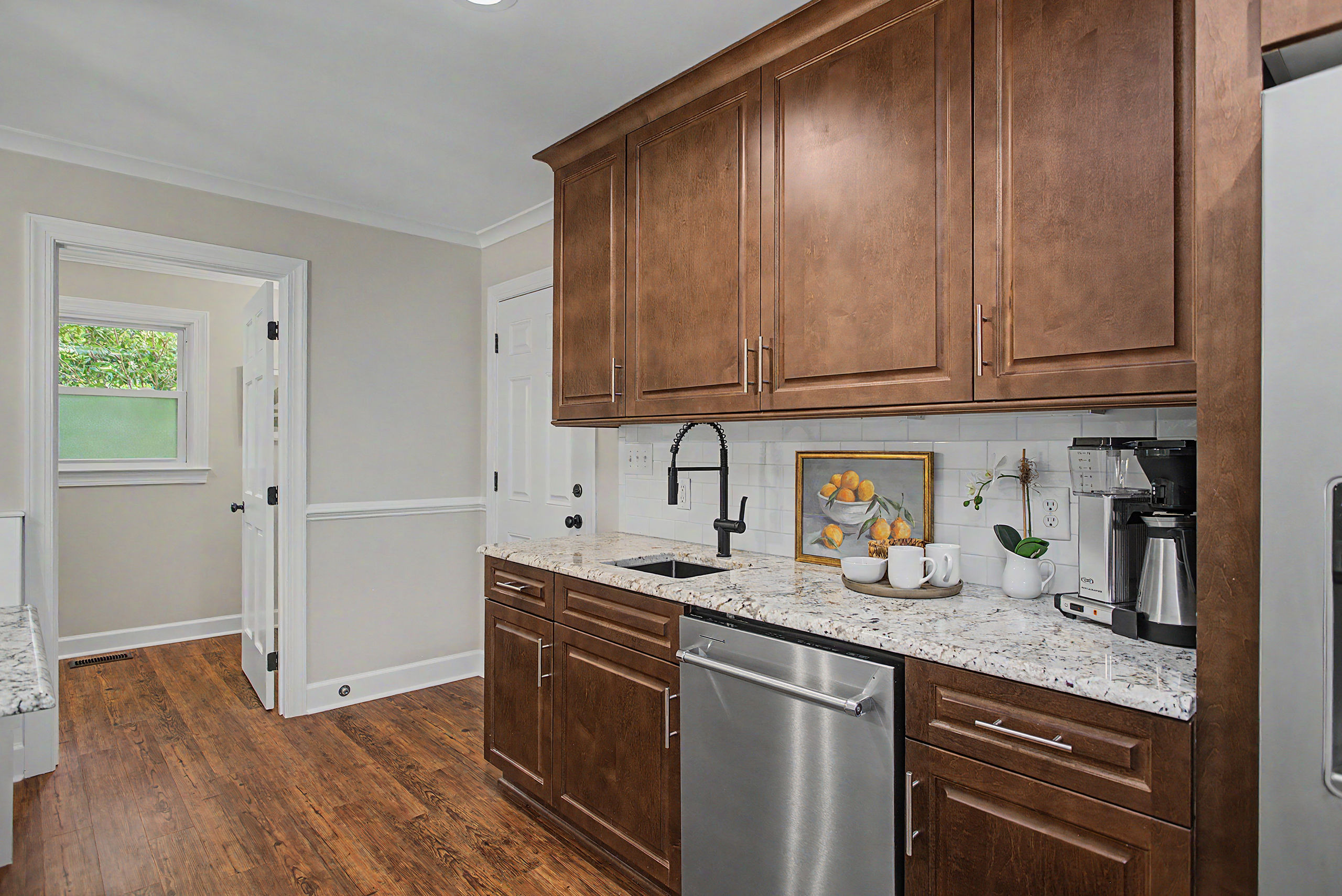 1001 Lantern Light Court Property Photo 18