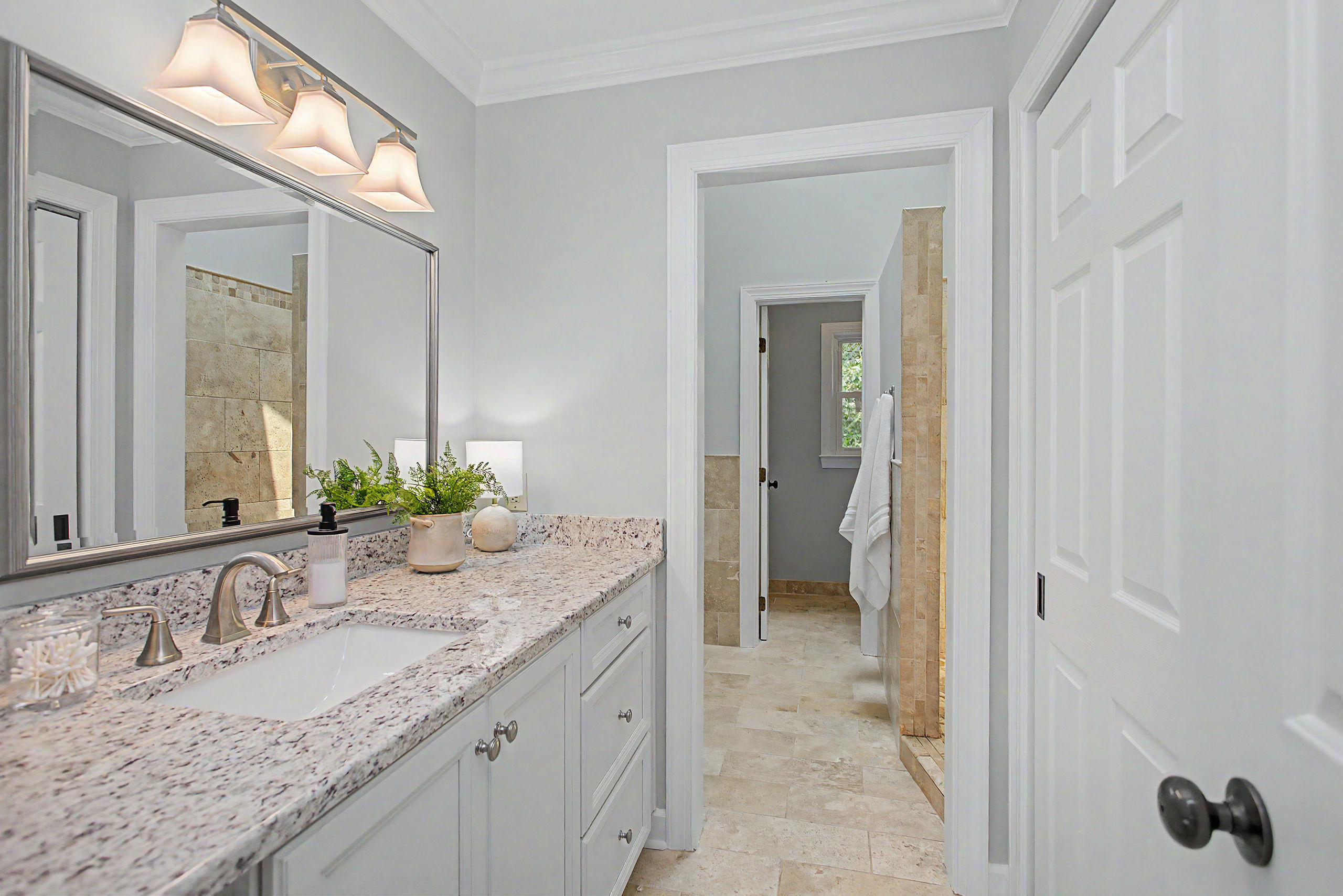 1001 Lantern Light Court Property Photo 31