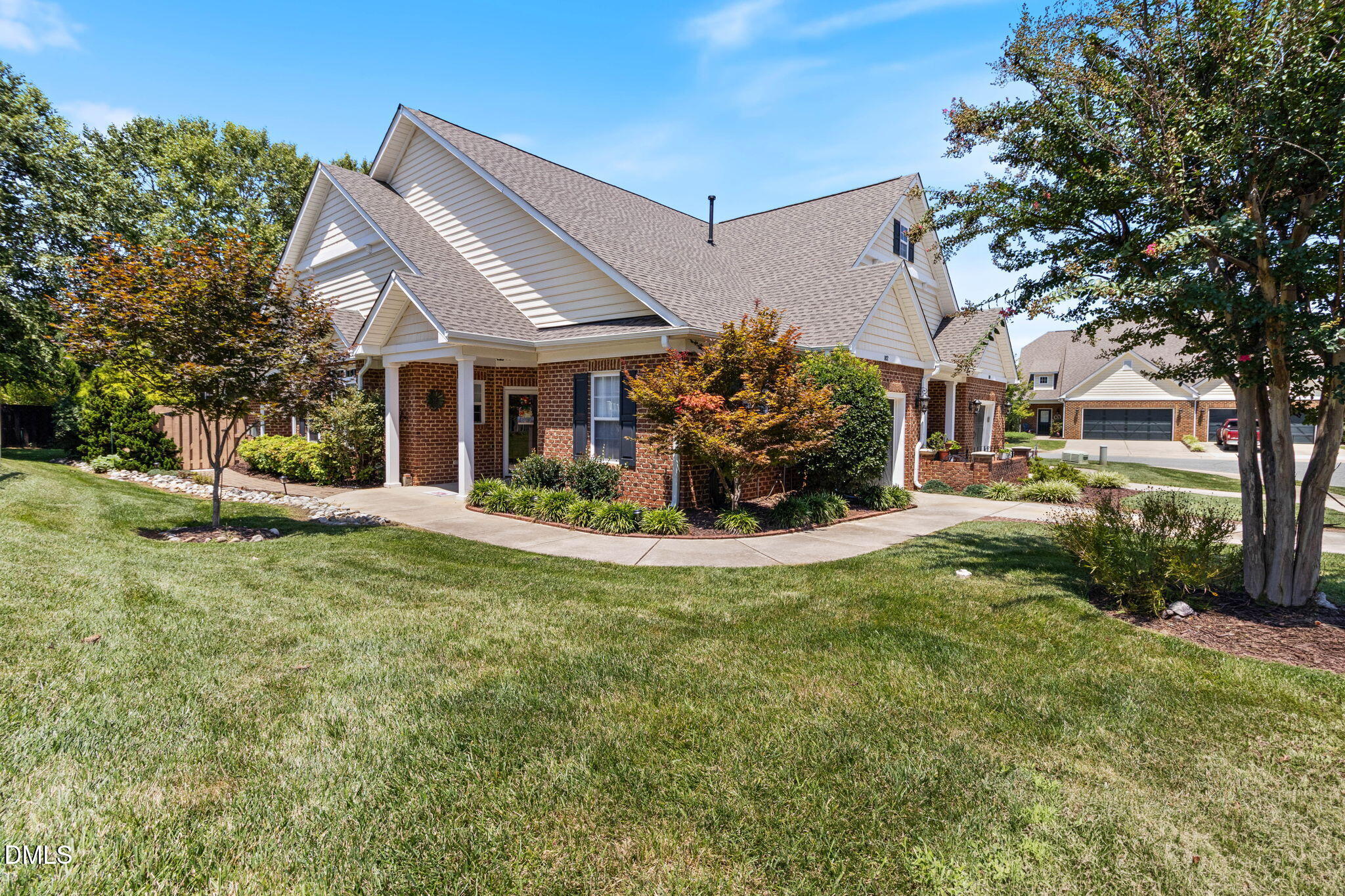102 Kestrel Court Property Photo 1