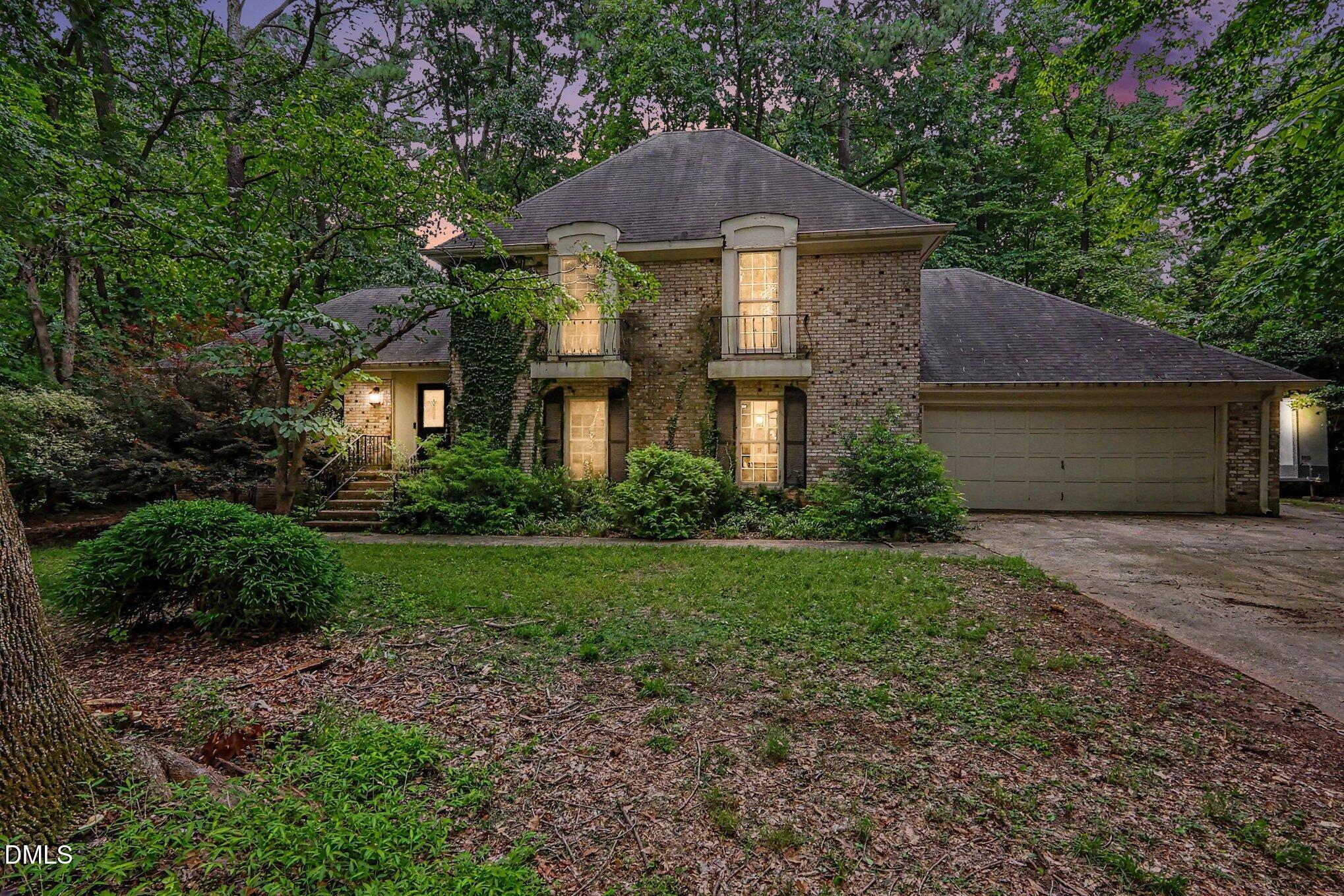 8804 N View Court Property Photo 1