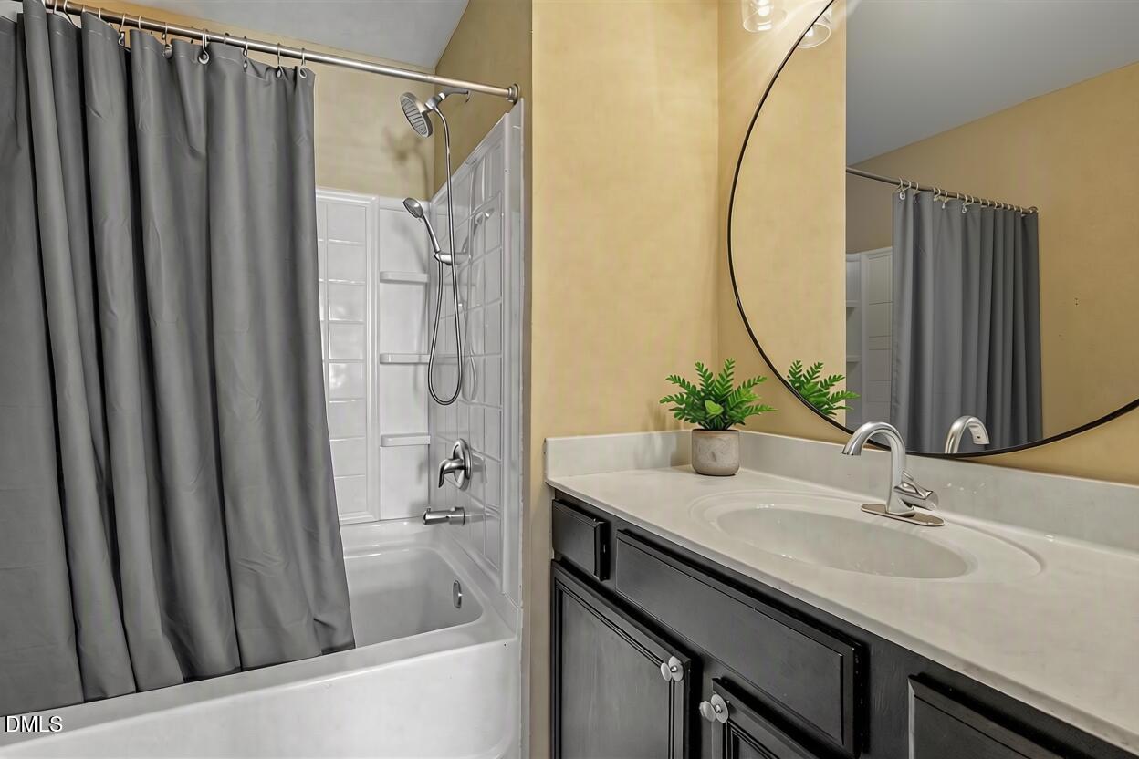 2944 Casona Way Property Photo 19