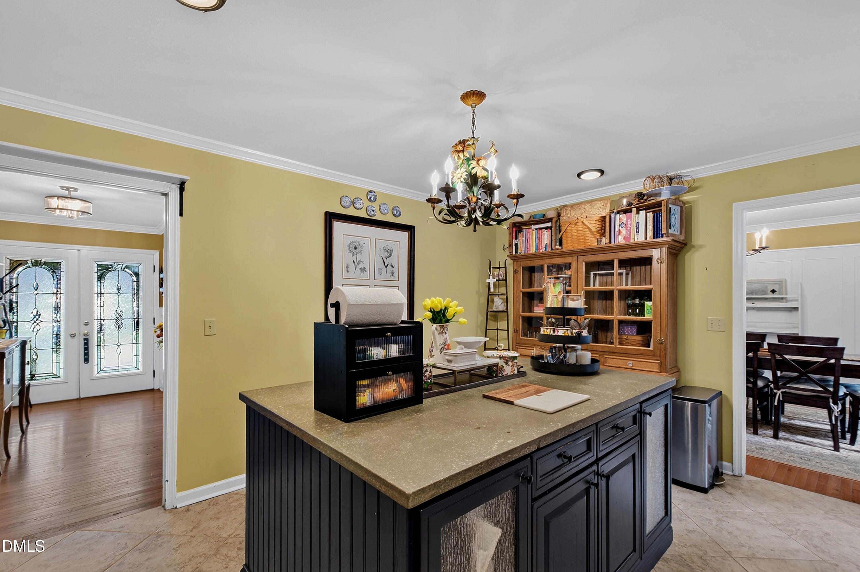 1209 Willowbrook Drive Property Photo 13
