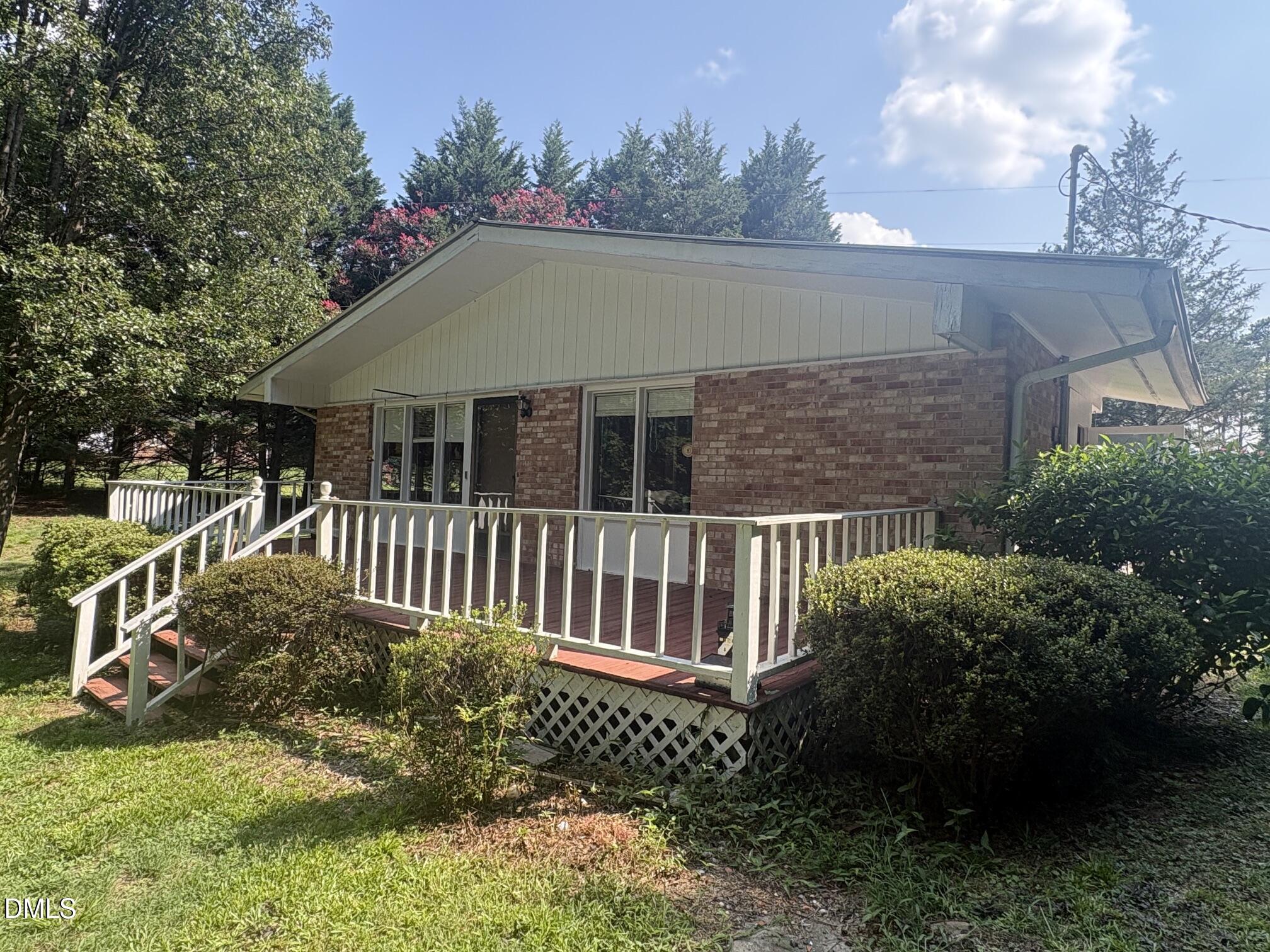 118 Jonan Court Property Photo 2