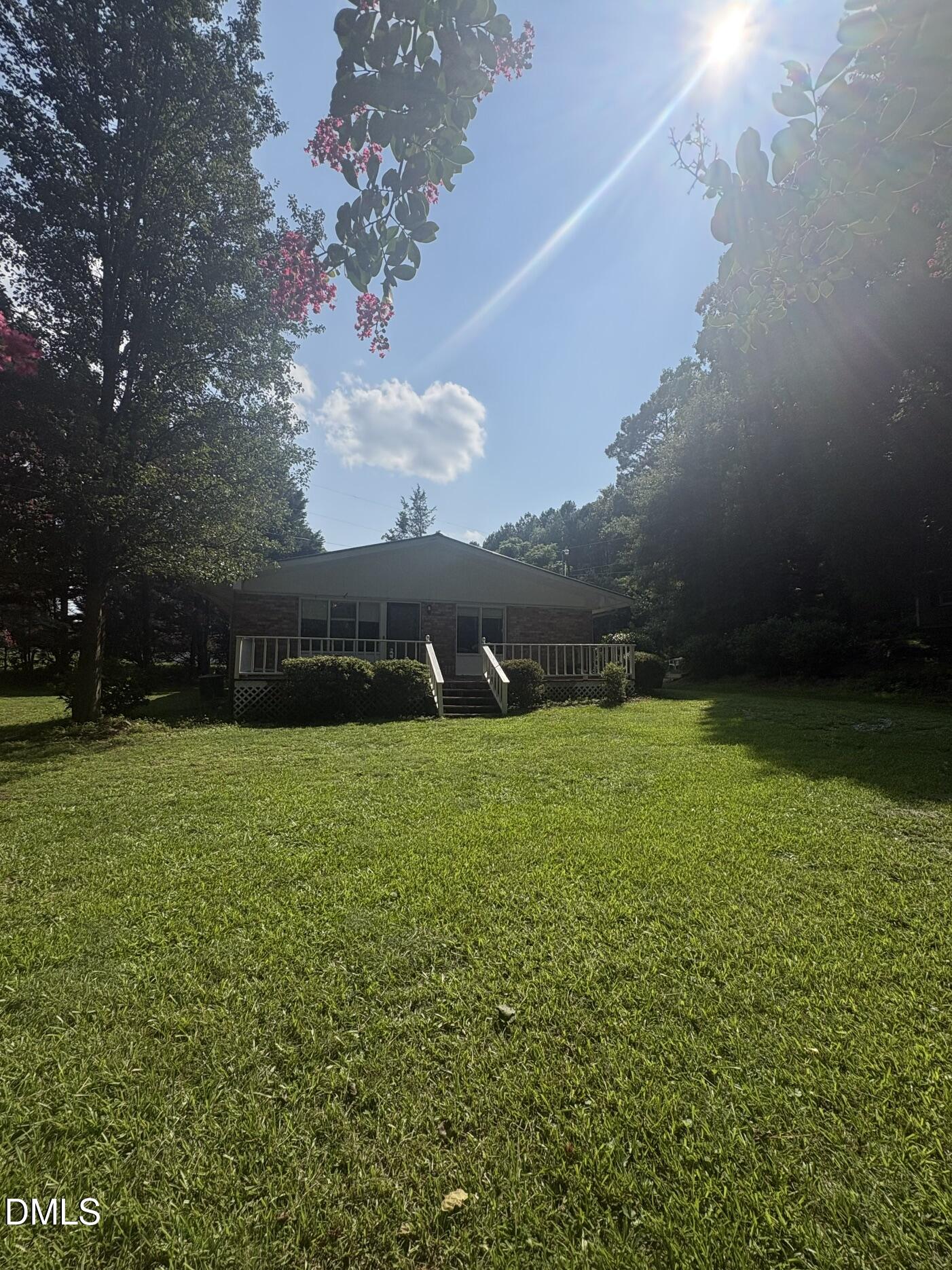 118 Jonan Court Property Photo 4