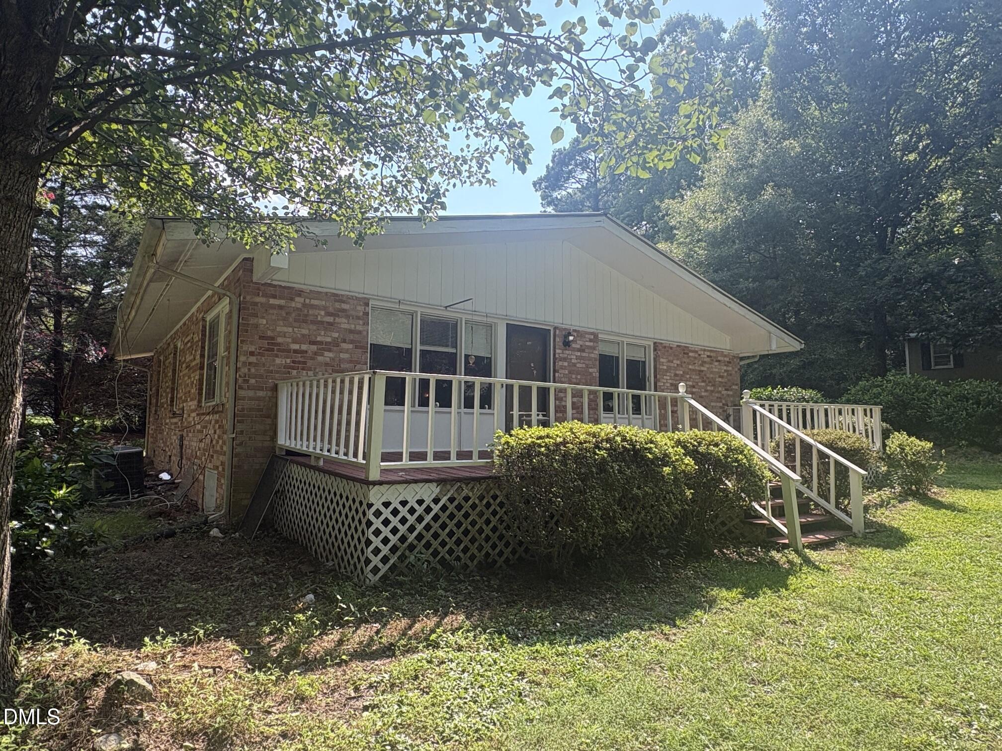 118 Jonan Court Property Photo 6