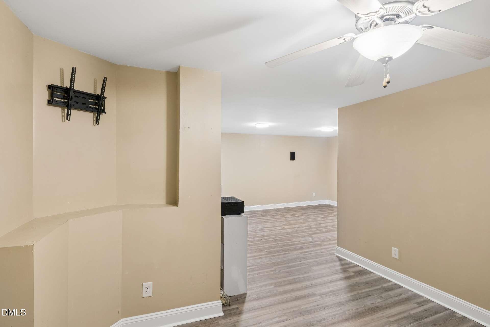 516 Deacon Ridge Street Property Photo 20