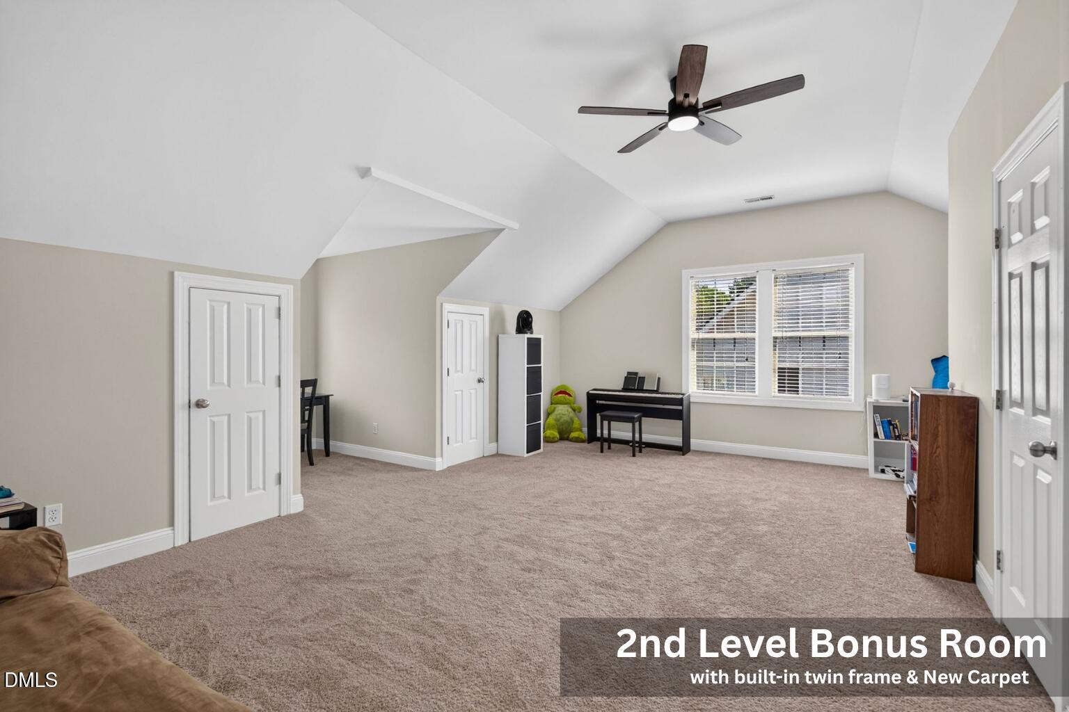 516 Deacon Ridge Street Property Photo 22
