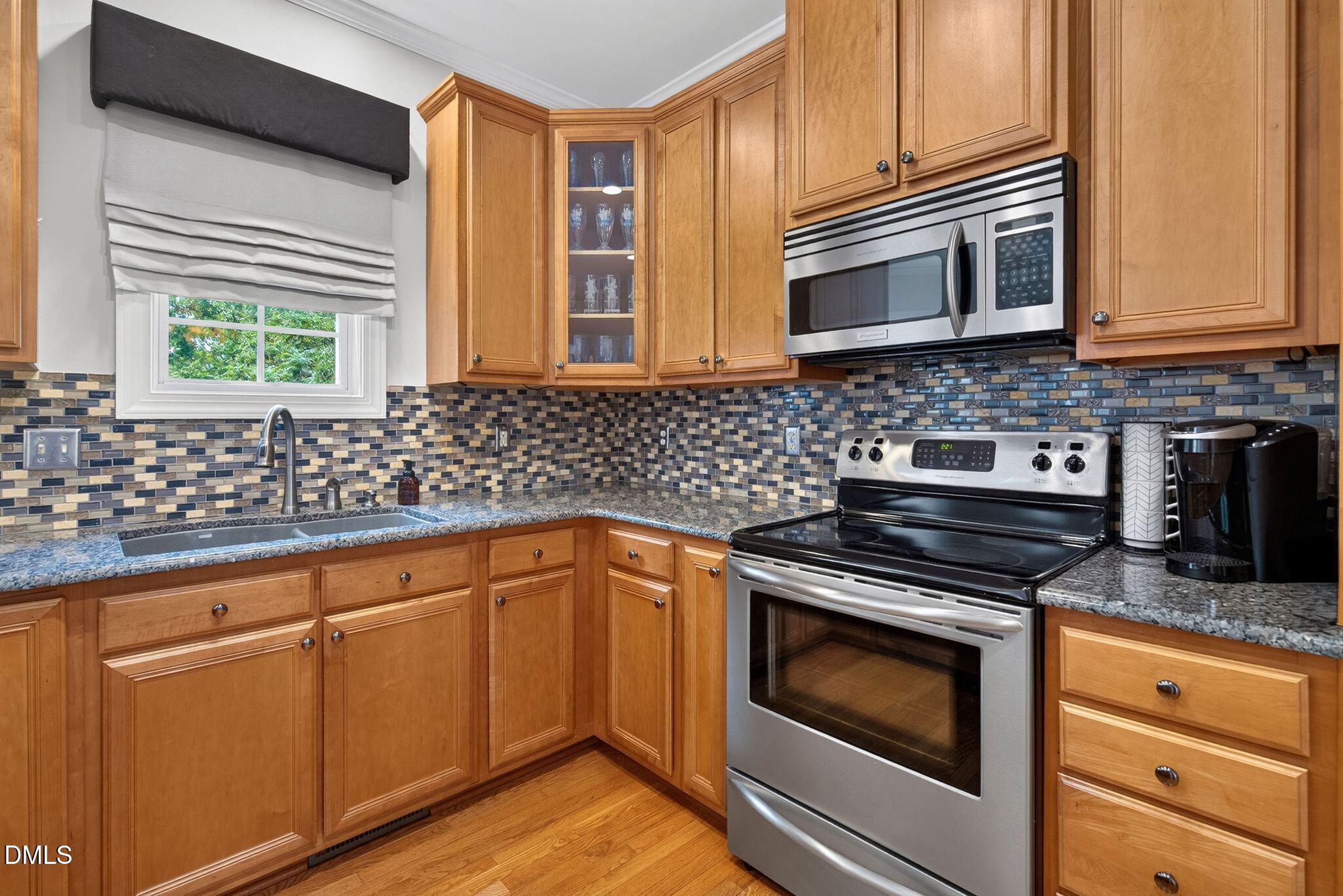 516 Deacon Ridge Street Property Photo 41