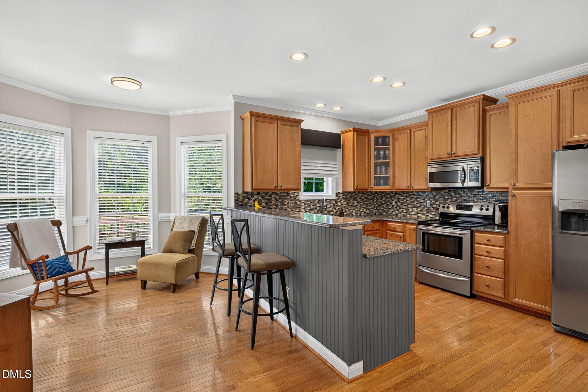516 Deacon Ridge Street Property Photo 45