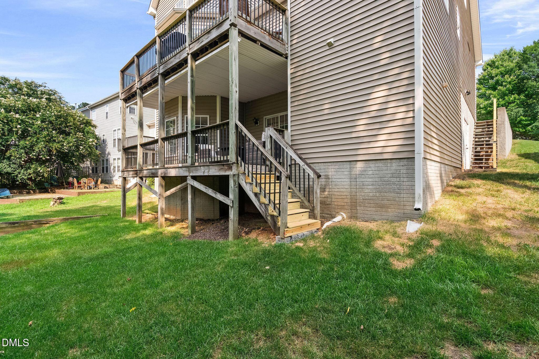 516 Deacon Ridge Street Property Photo 84