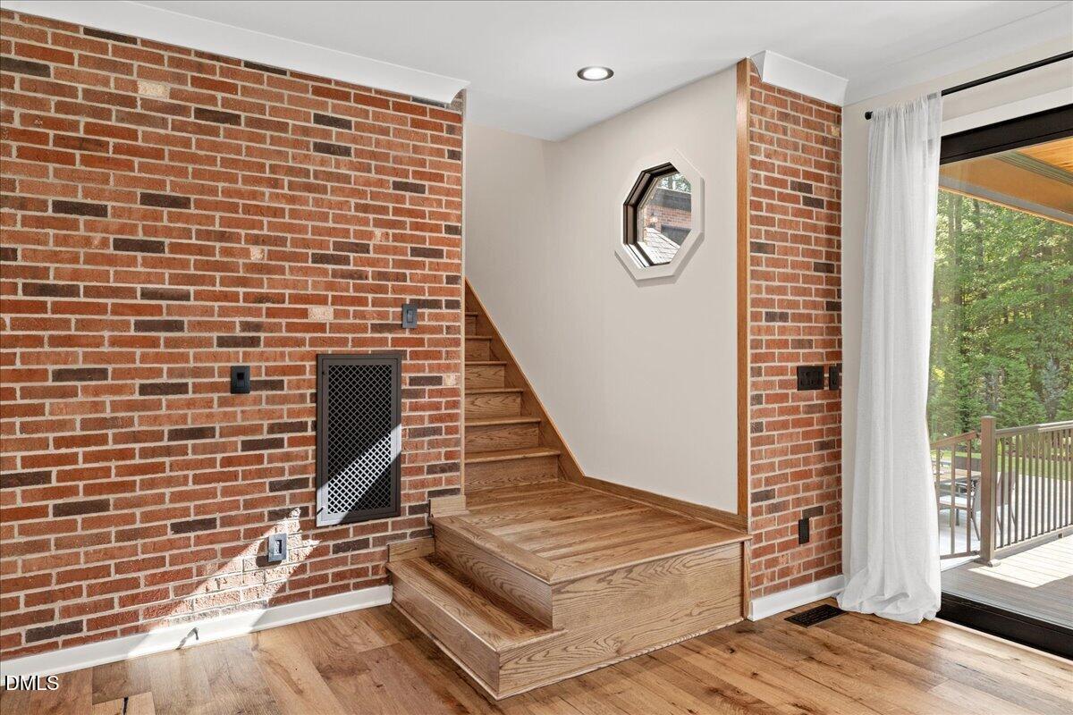 700 Lochgarton Lane Property Photo 24