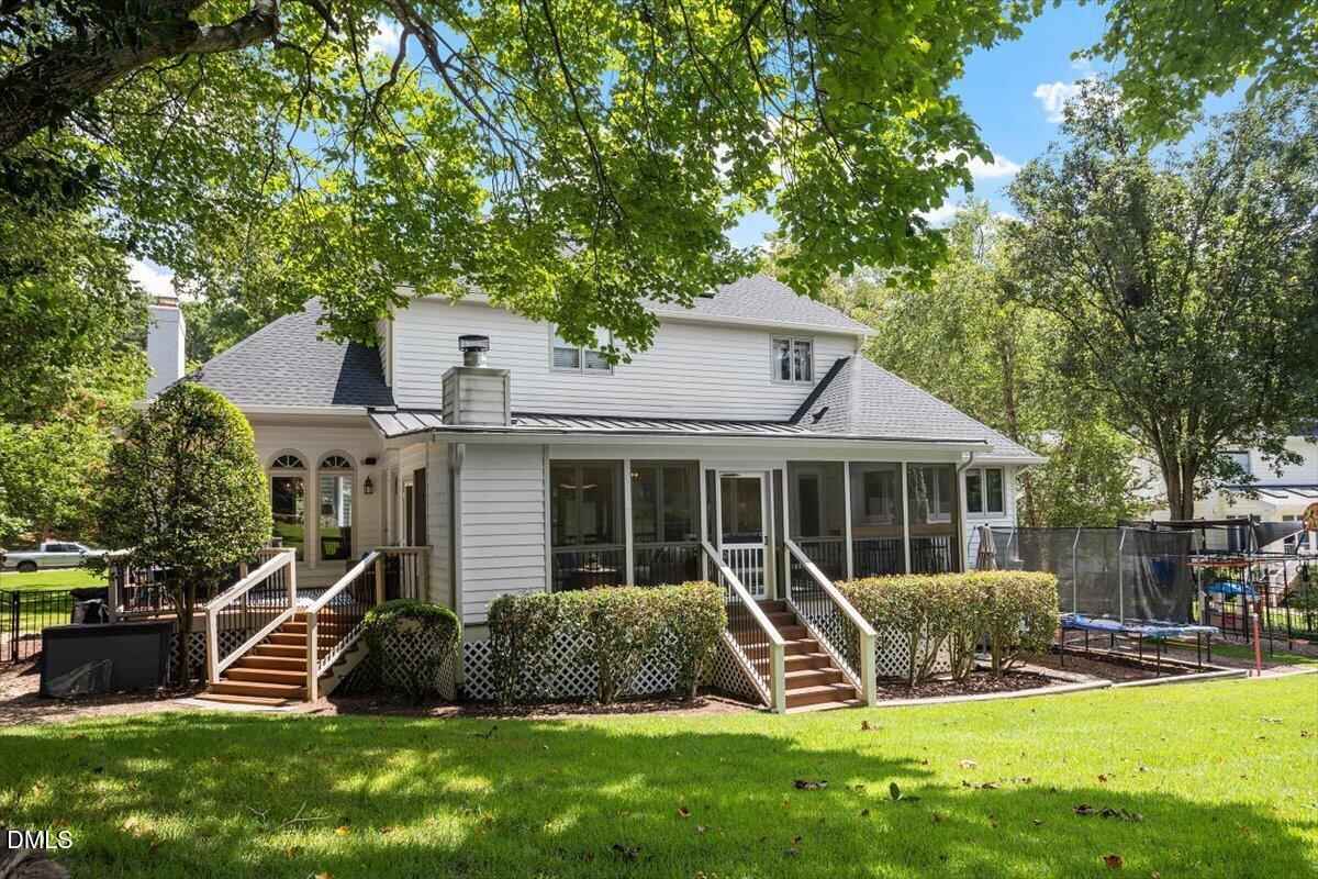 7517 Wingfoot Drive Property Photo 3