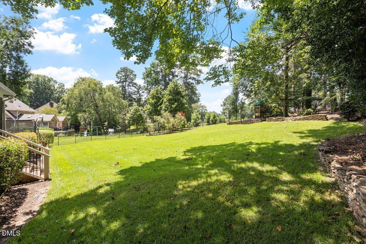 7517 Wingfoot Drive Property Photo 5