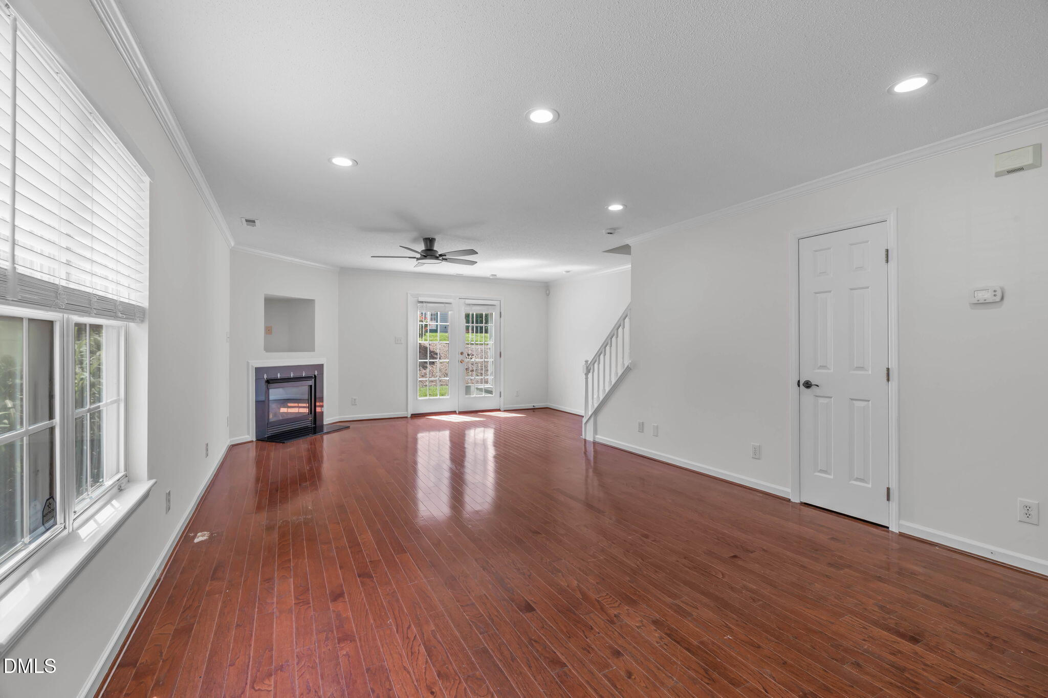 122 Student Place Property Photo 8