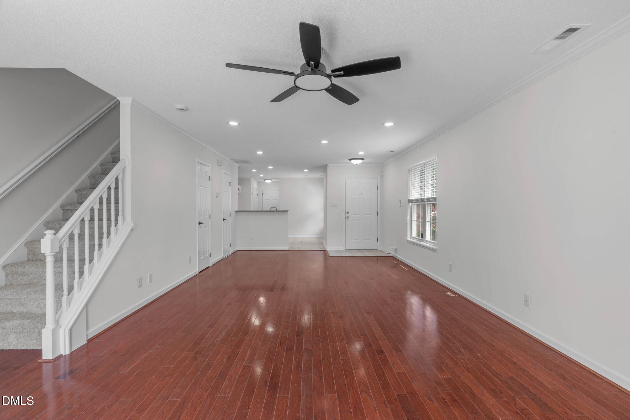 122 Student Place Property Photo 9