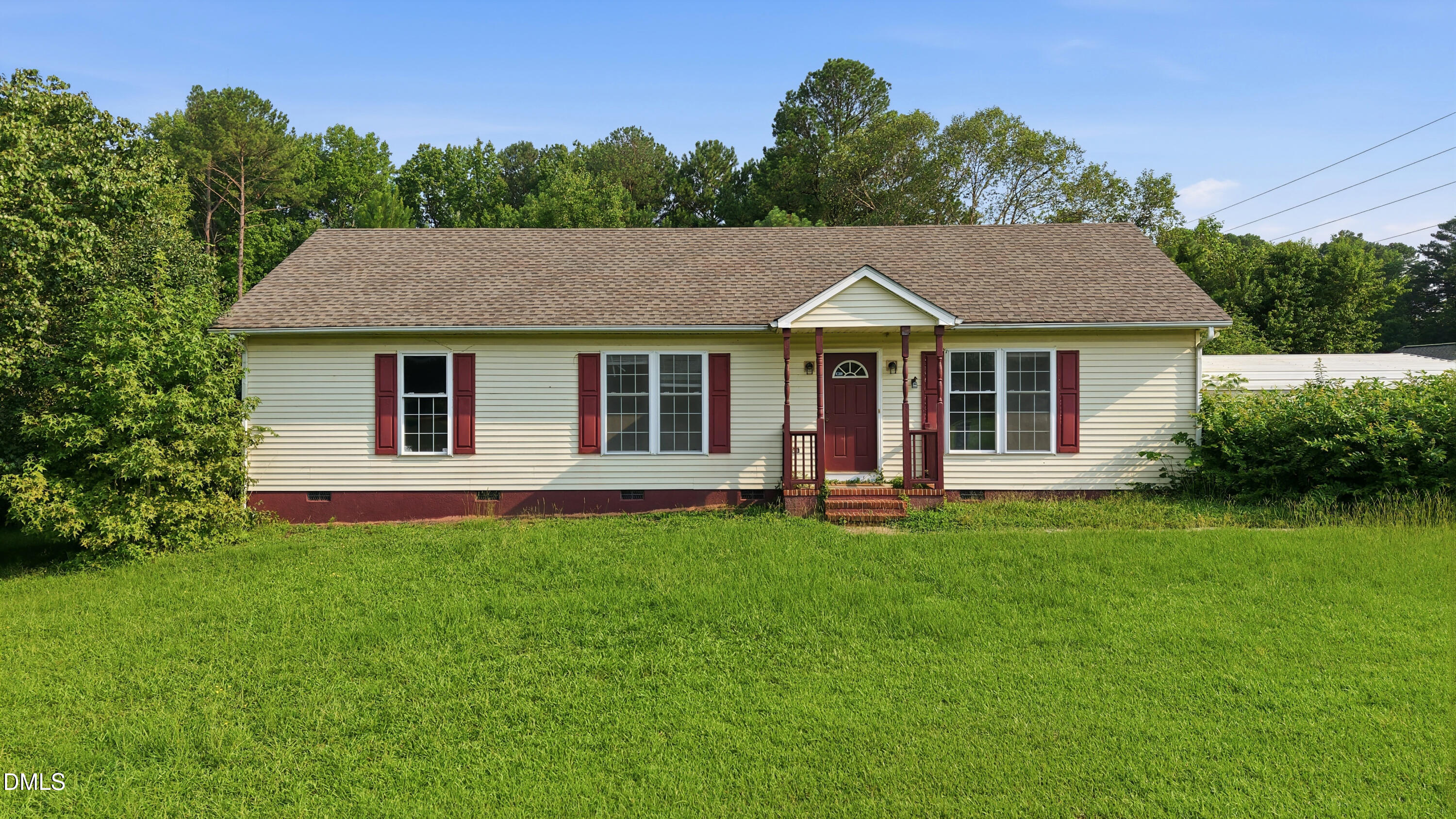 7912 Smith Road Property Photo 3