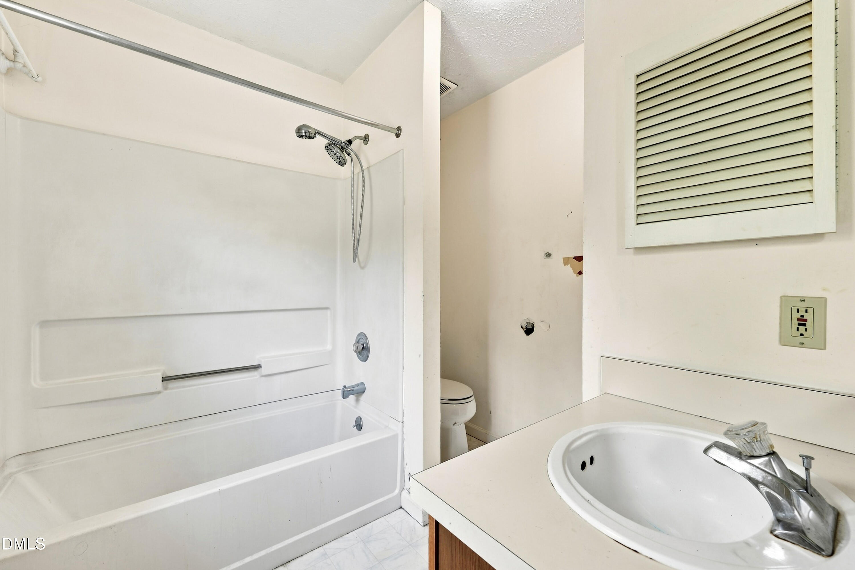 7912 Smith Road Property Photo 32