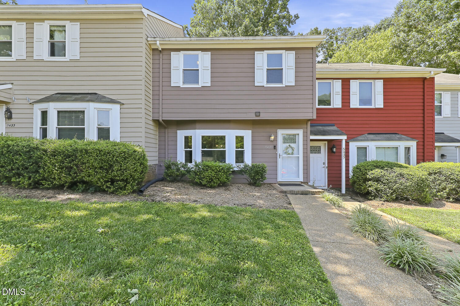 5435 Pine Top Circle Property Photo 1
