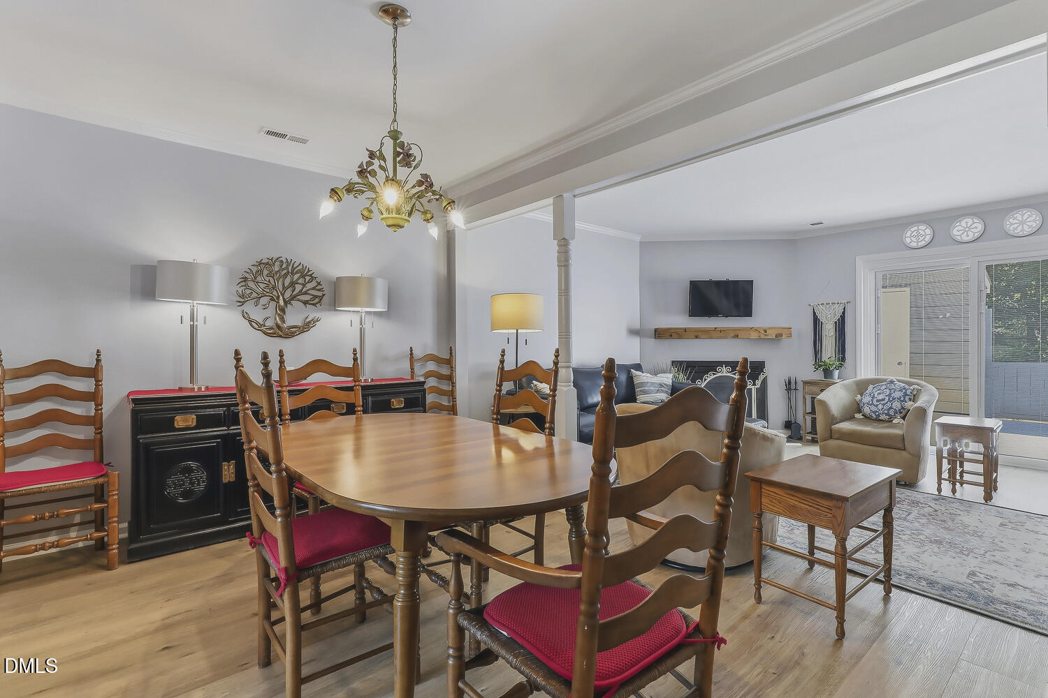 5435 Pine Top Circle Property Photo 7