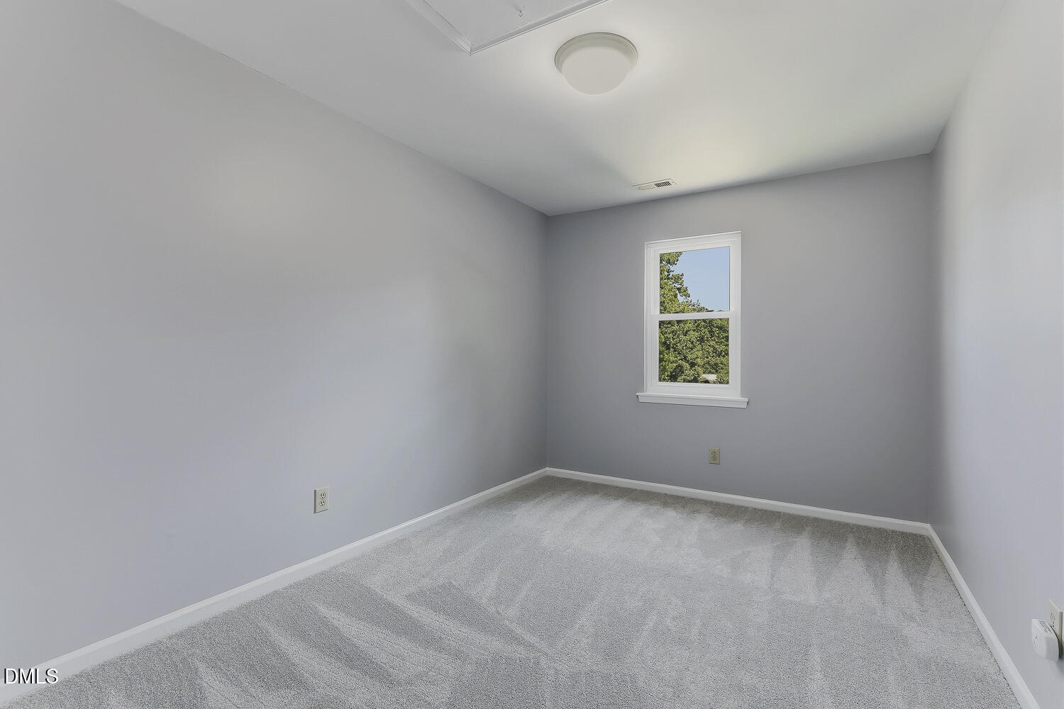 5435 Pine Top Circle Property Photo 17