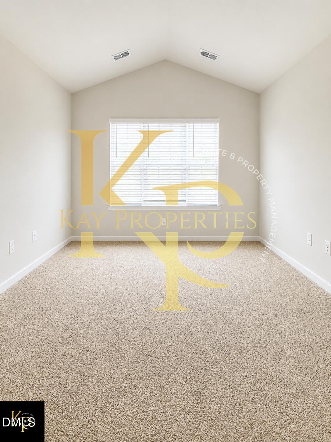 2840 Egert Drive Property Photo 9