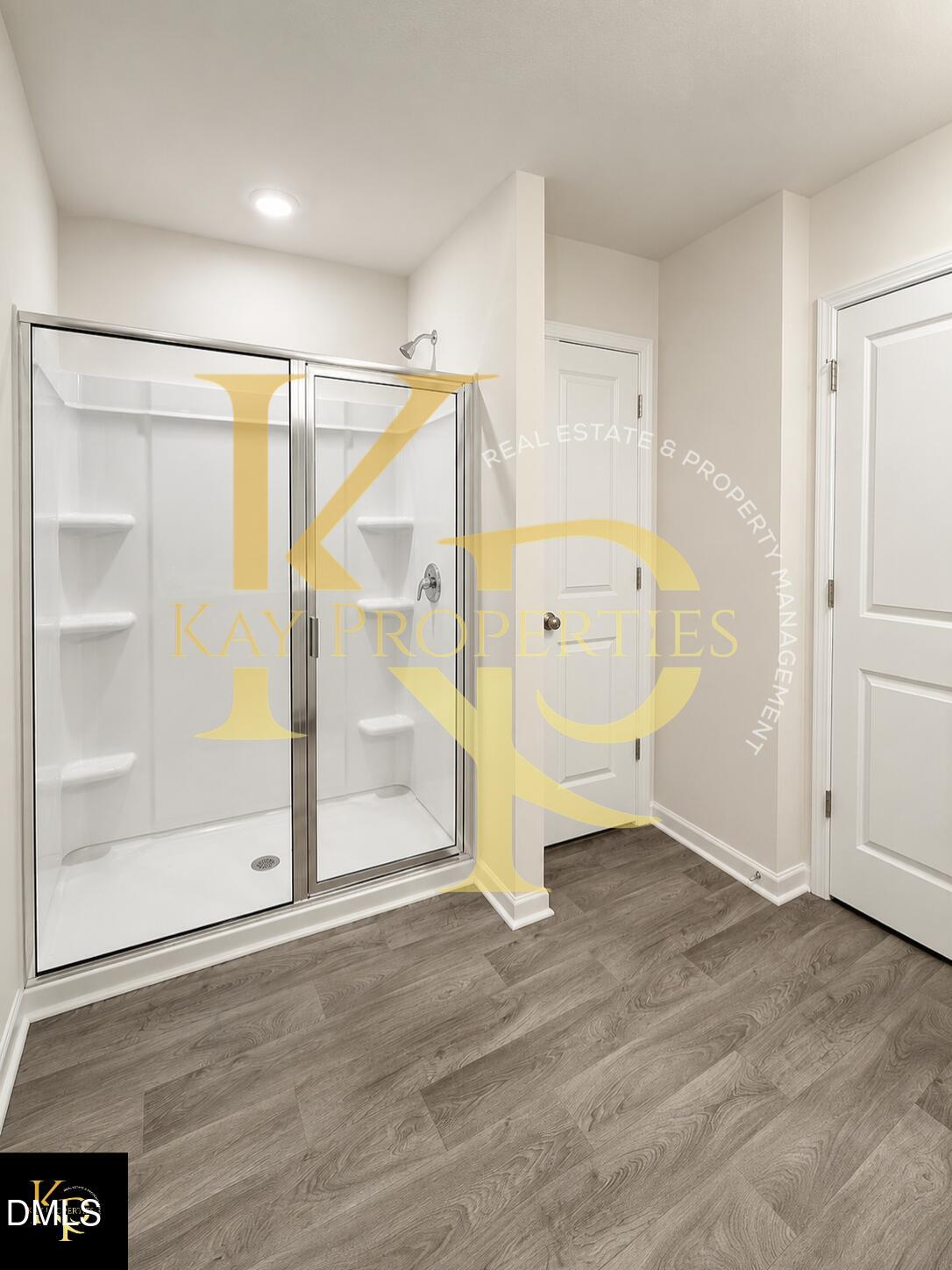 2840 Egert Drive Property Photo 15