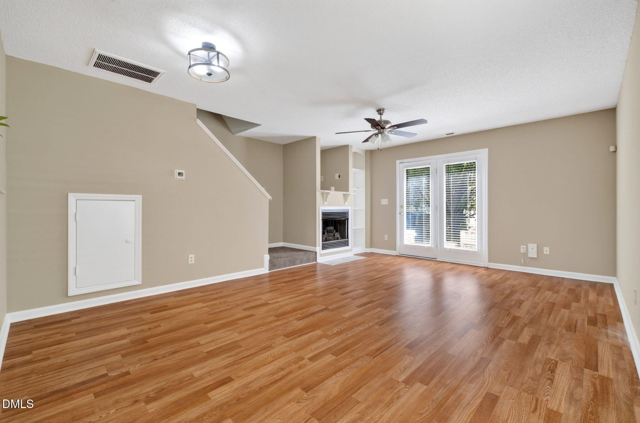 2045 Persimmon Ridge Drive Property Photo 6