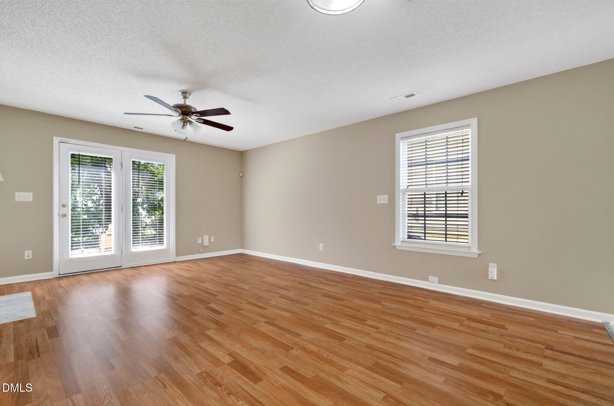 2045 Persimmon Ridge Drive Property Photo 7