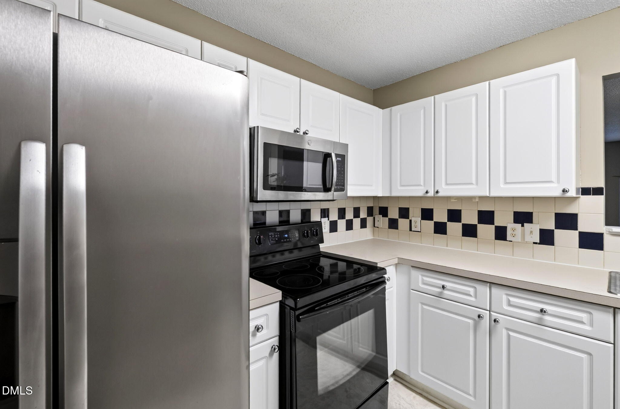 2045 Persimmon Ridge Drive Property Photo 14