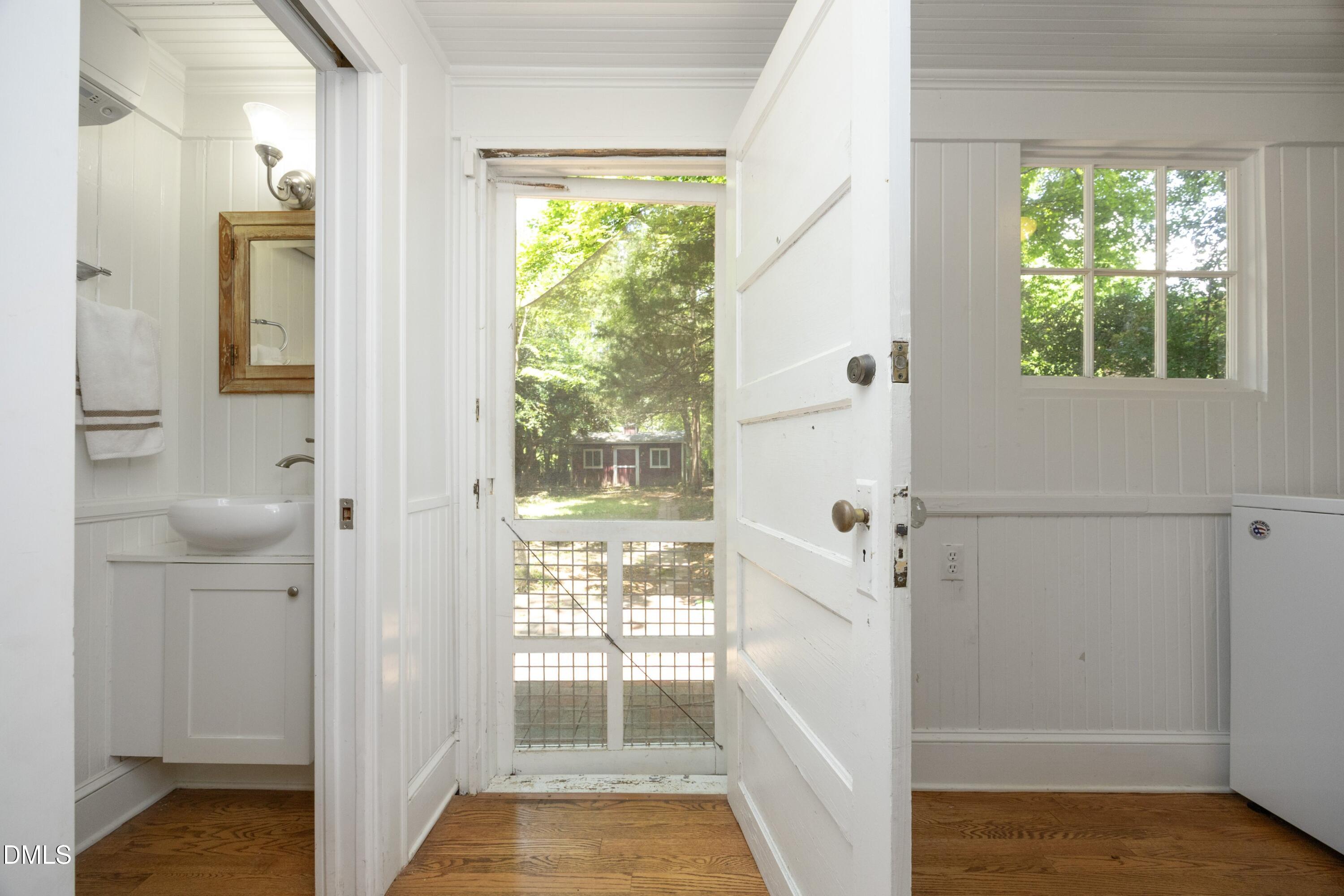 304 Mccauley Street Property Photo 16