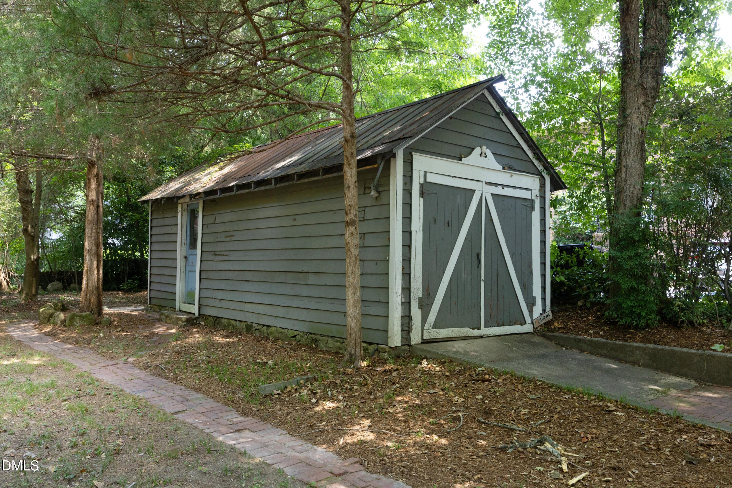 304 Mccauley Street Property Photo 35