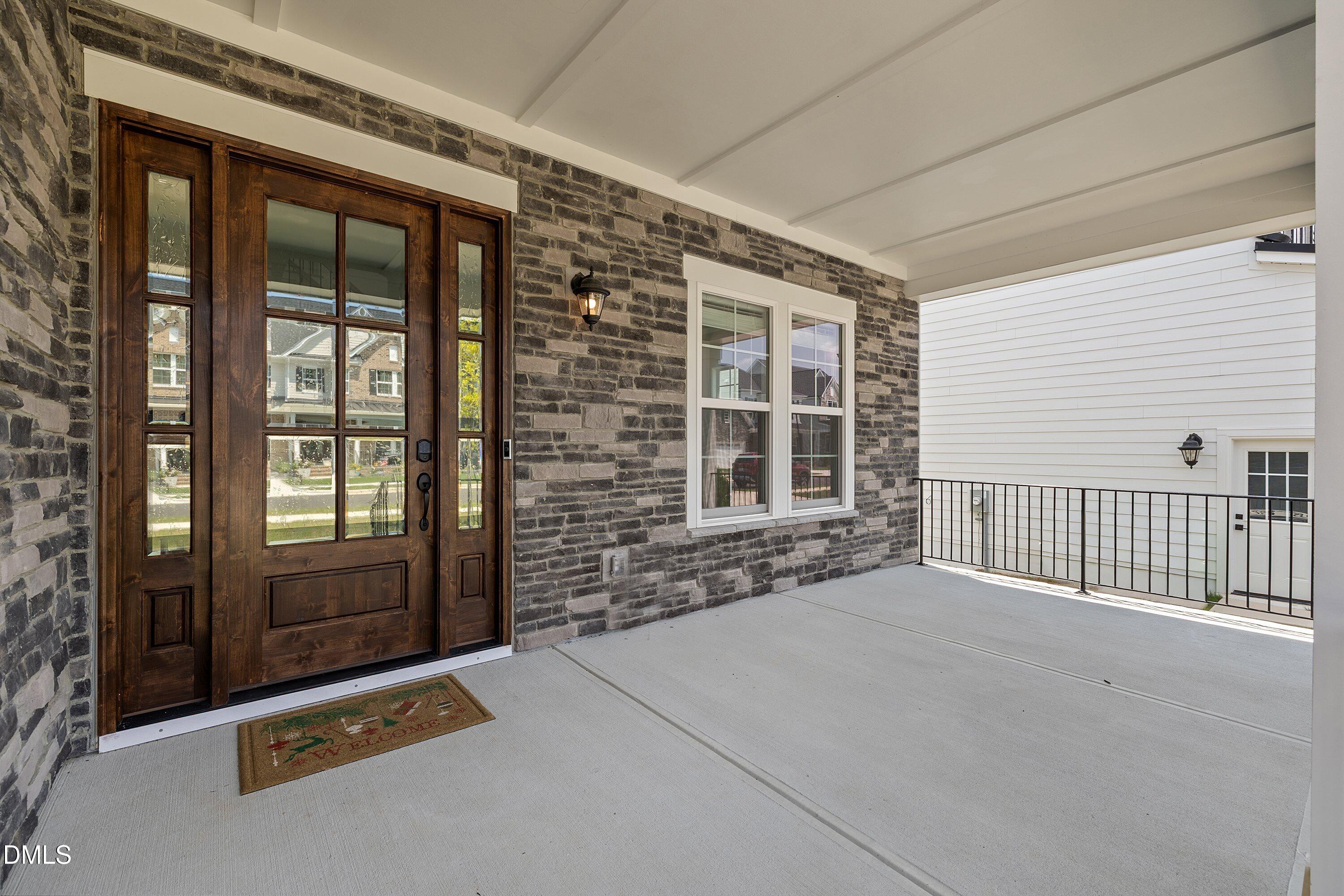 3193 Armeria Drive Property Photo 4