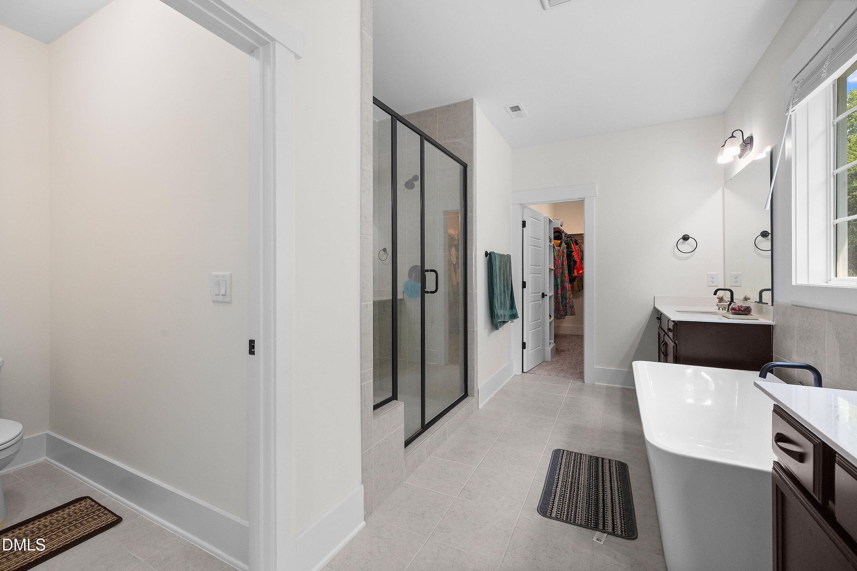 3193 Armeria Drive Property Photo 35