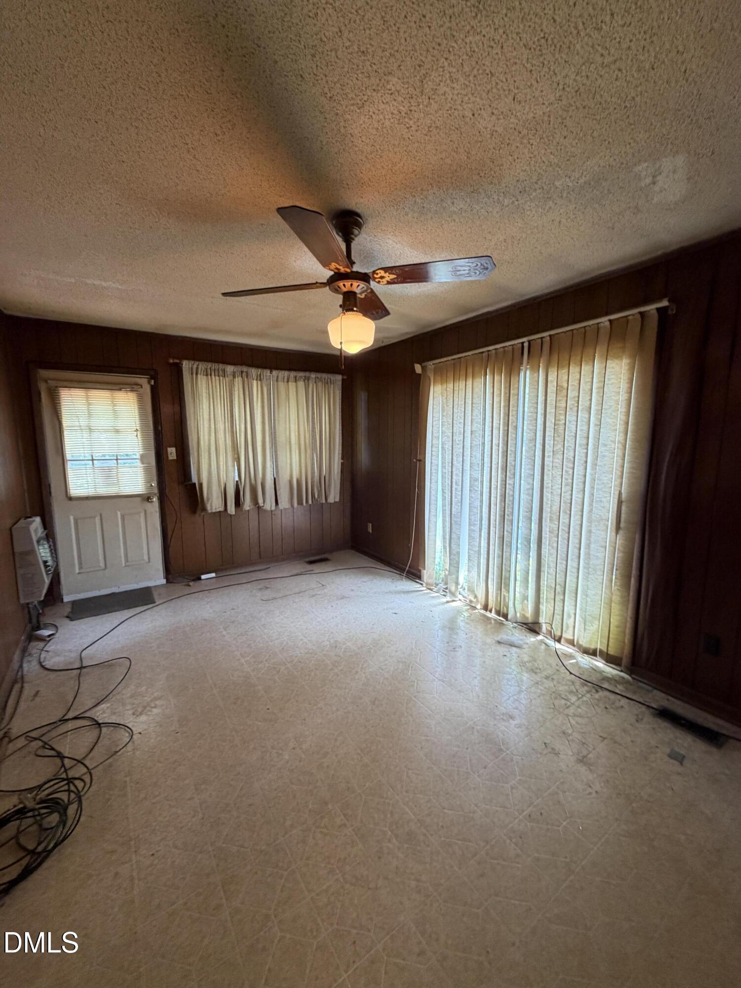 857 Newcombe Road Property Photo 10