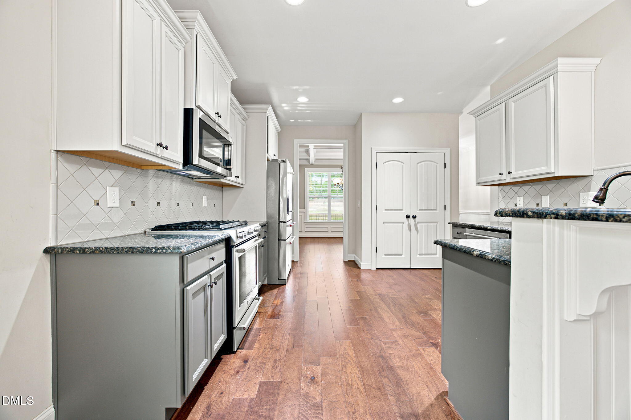 1124 Armsleigh Court Property Photo 15