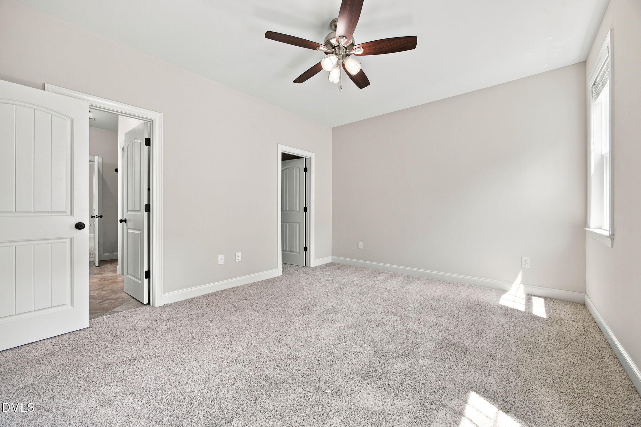 1124 Armsleigh Court Property Photo 31