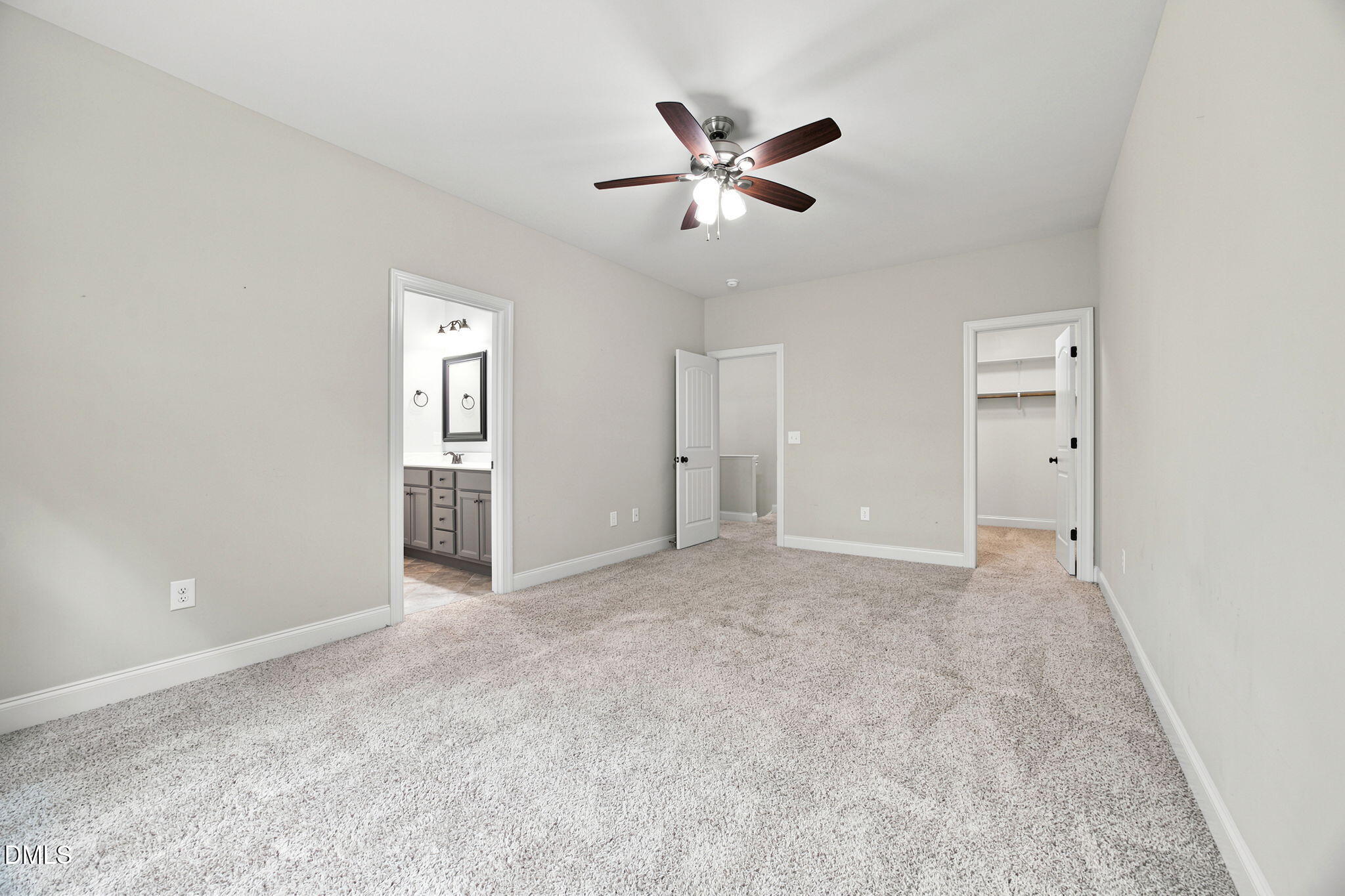 1124 Armsleigh Court Property Photo 37