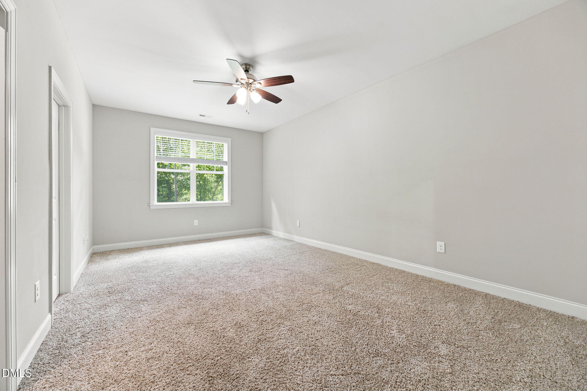 1124 Armsleigh Court Property Photo 41