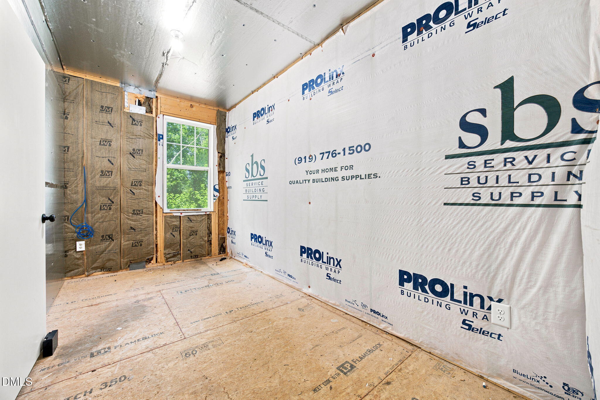 1124 Armsleigh Court Property Photo 43