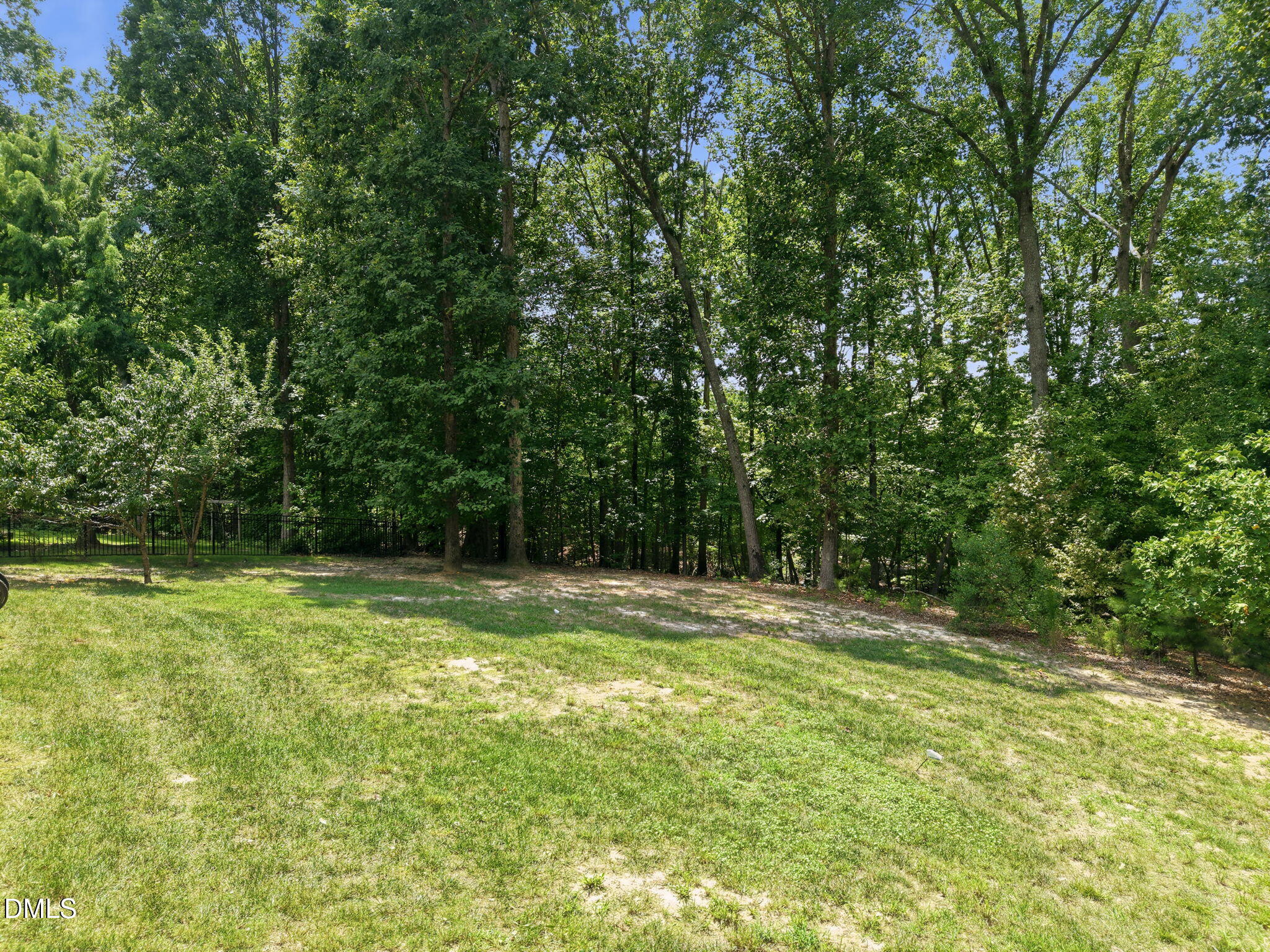 1124 Armsleigh Court Property Photo 52