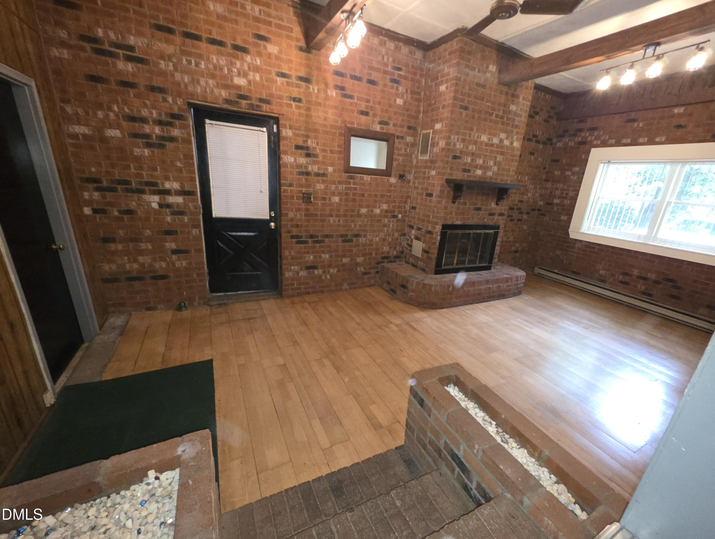 103 Cliffview Drive Property Photo 14