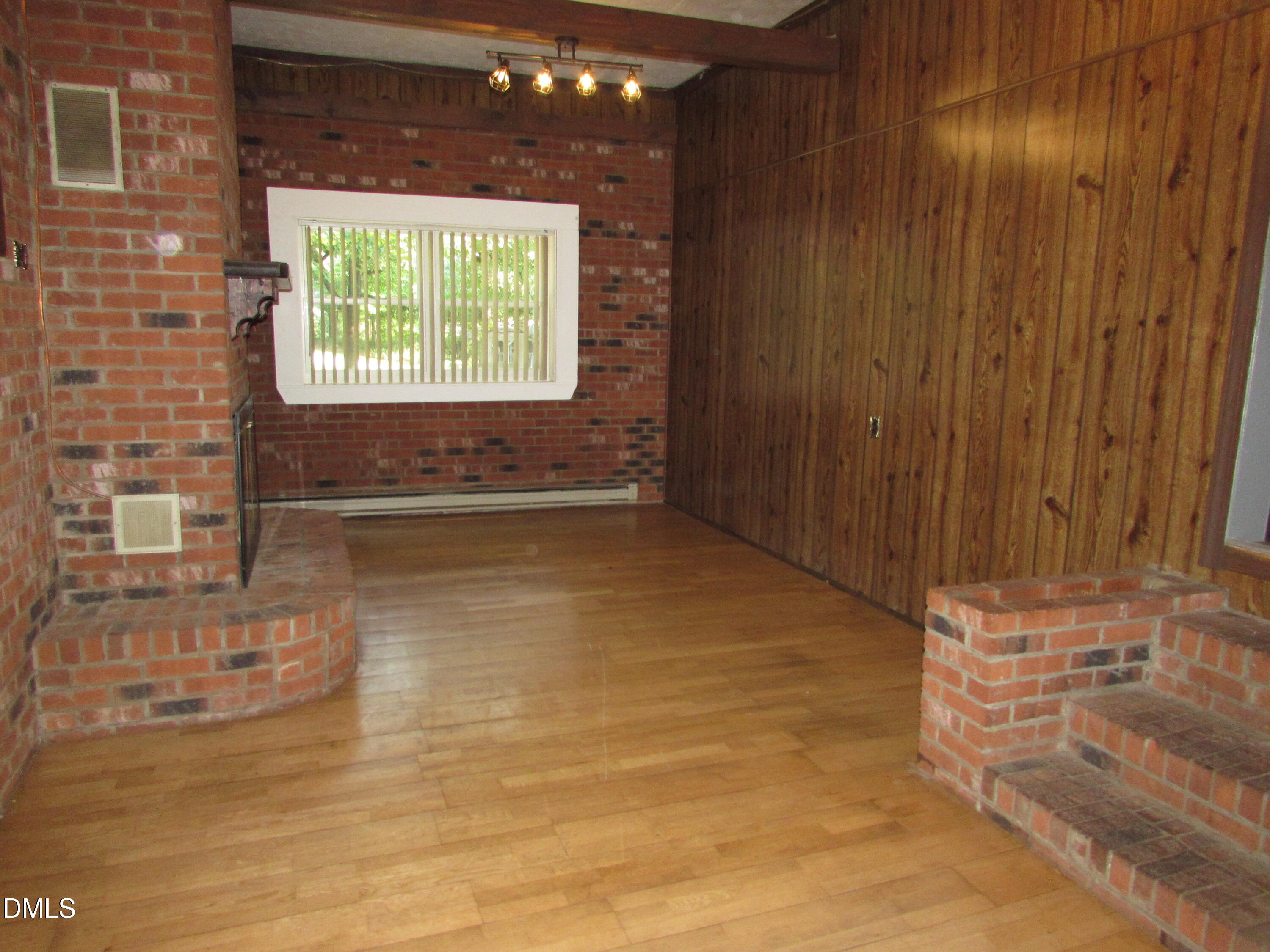 103 Cliffview Drive Property Photo 16