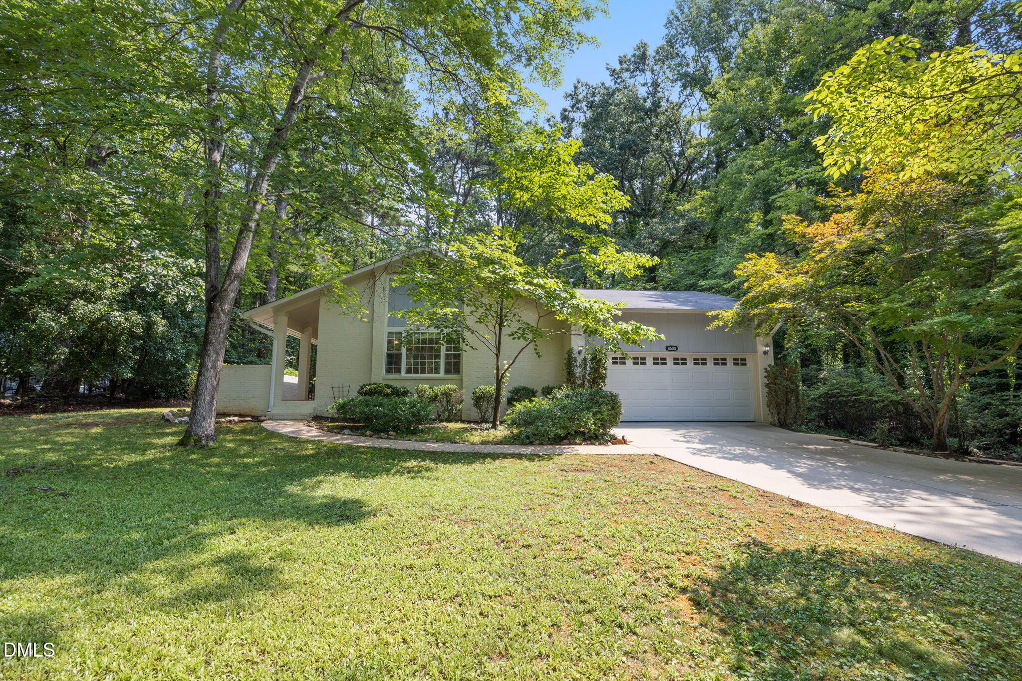 8608 Caswell Court Property Photo 3