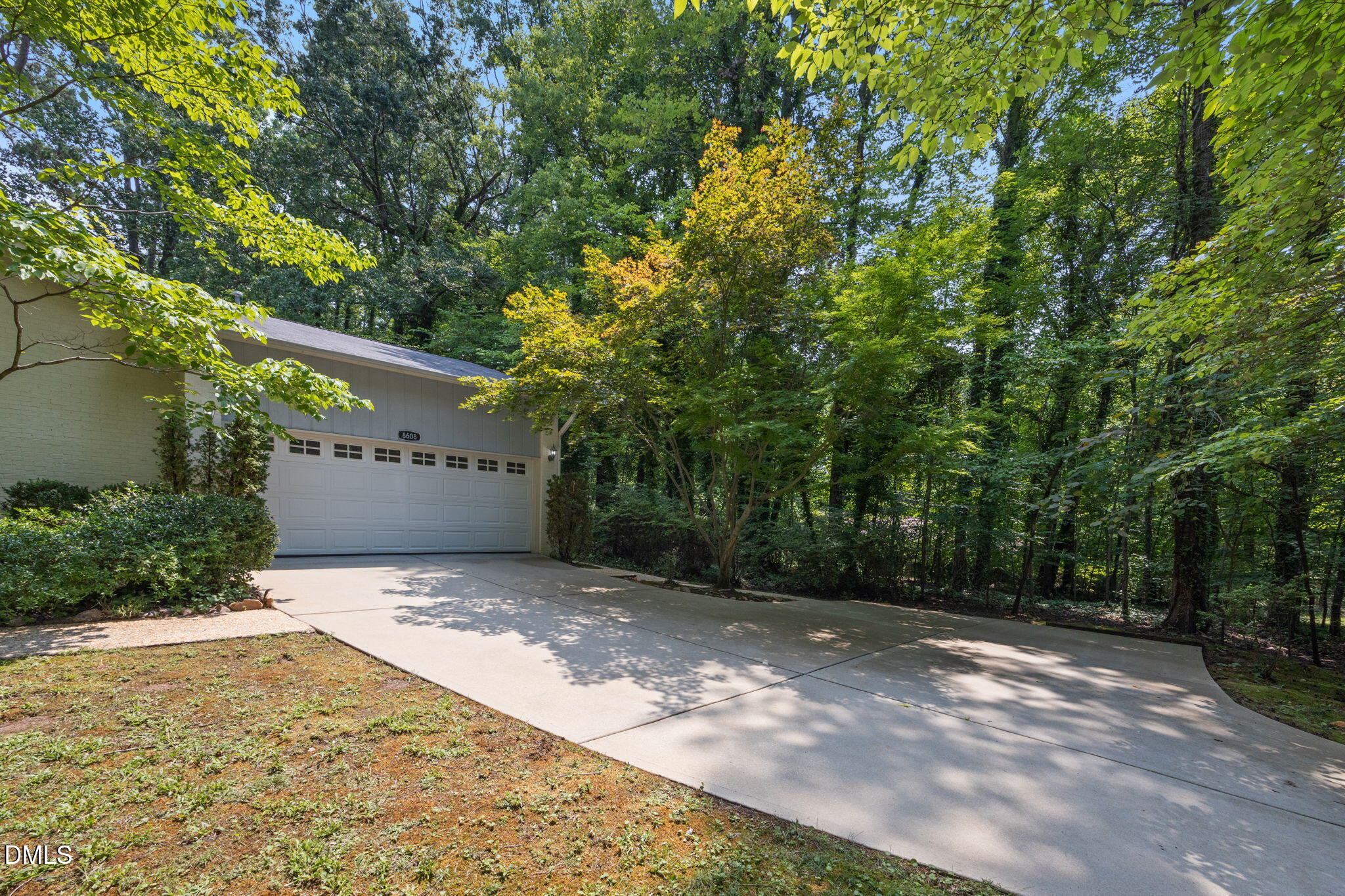 8608 Caswell Court Property Photo 5