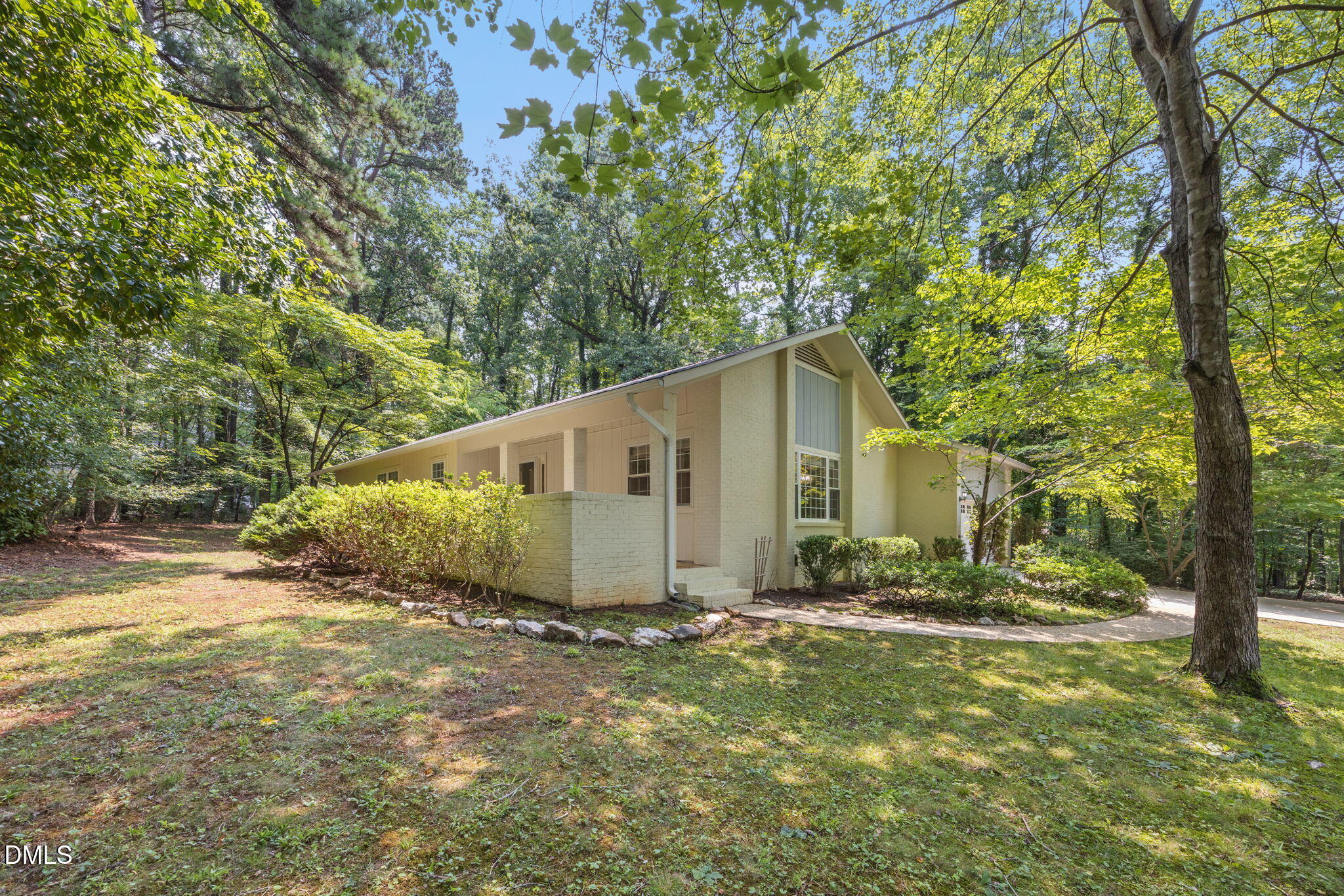 8608 Caswell Court Property Photo 6