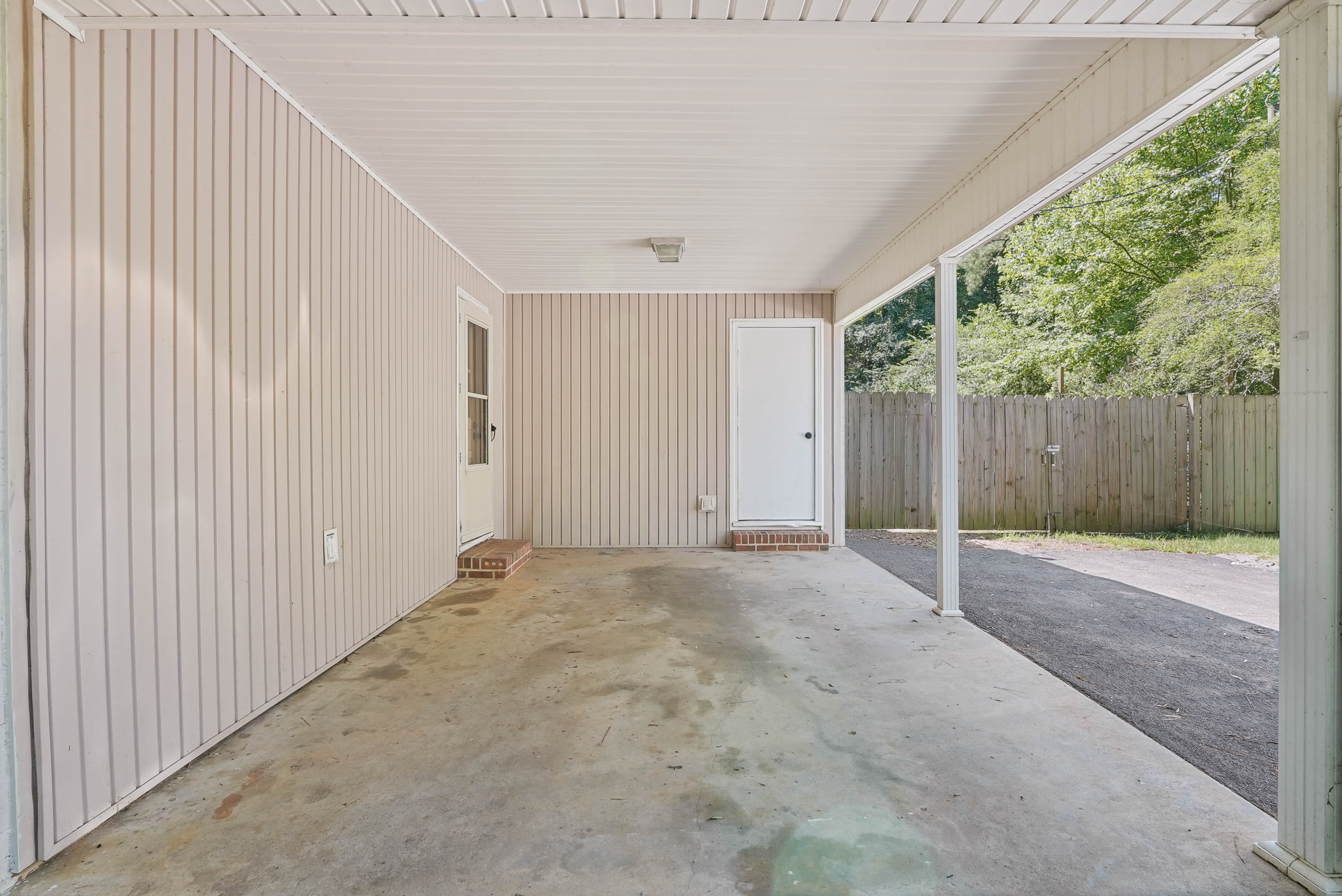 107 Twain Drive Property Photo 31