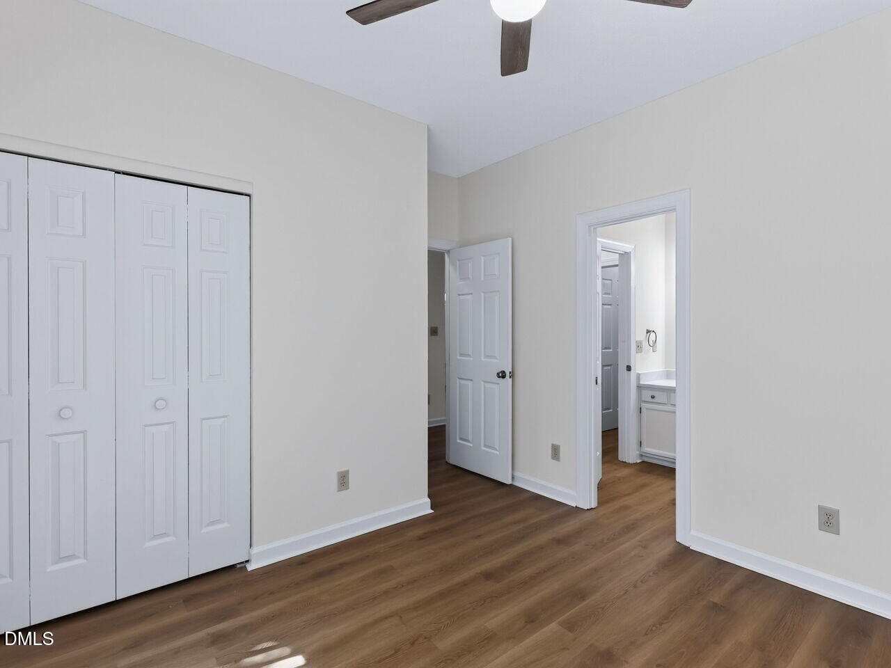 101 Windward Court Property Photo 10