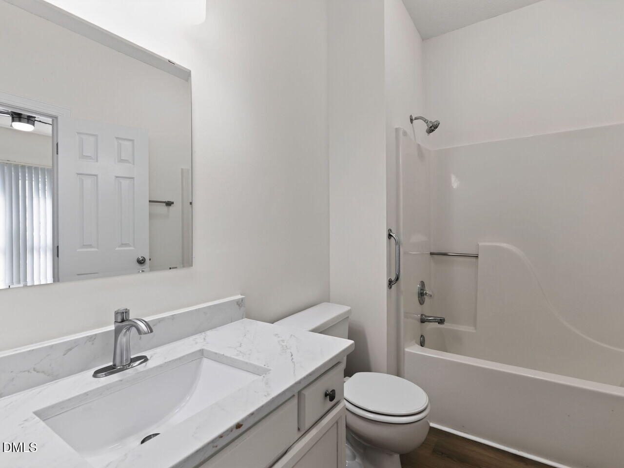 101 Windward Court Property Photo 13