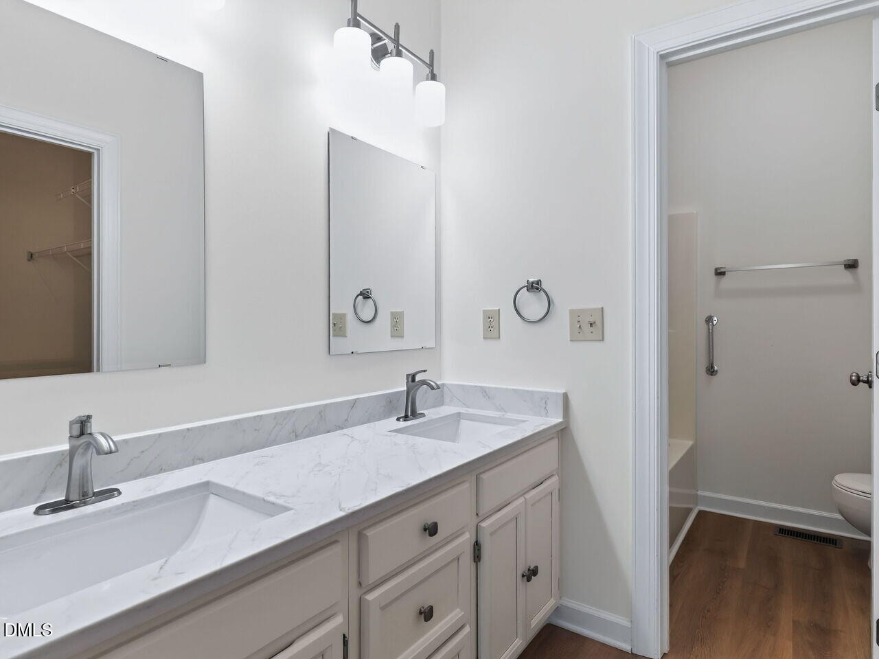 101 Windward Court Property Photo 26