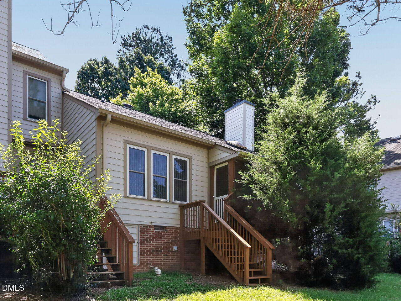 101 Windward Court Property Photo 31